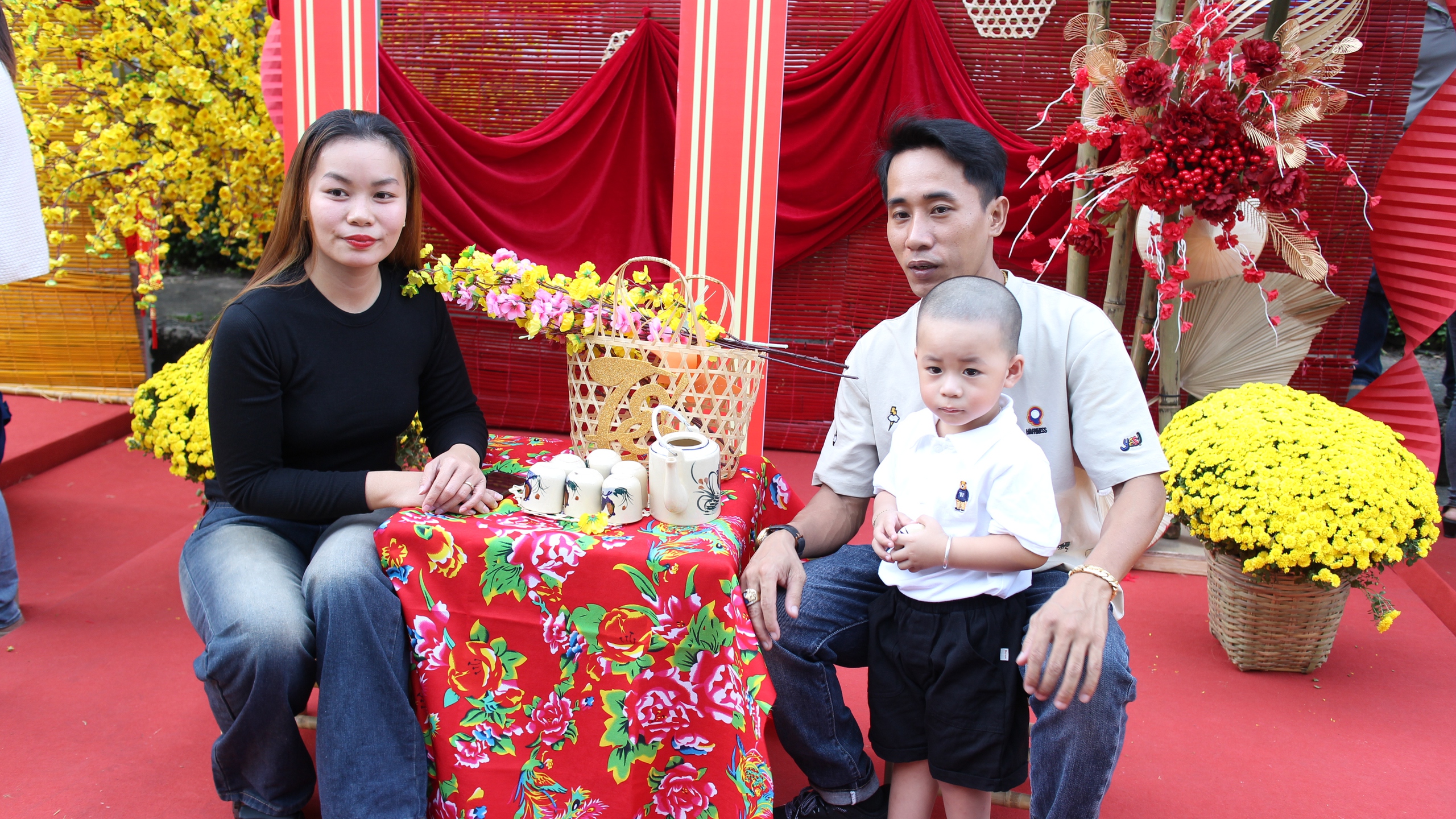 Tết xa quê vẫn ấm áp
- Ảnh 5.
