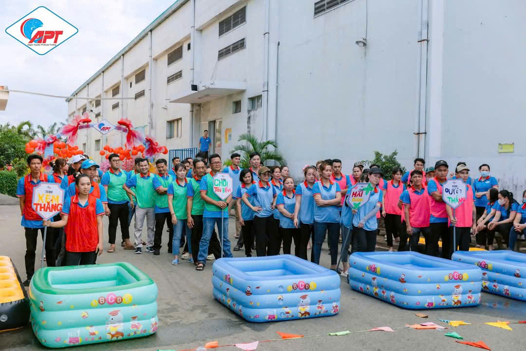 Doanh nghiệp quan t&acirc;m, người lao động an vui đ&oacute;n Tết- Ảnh 3.