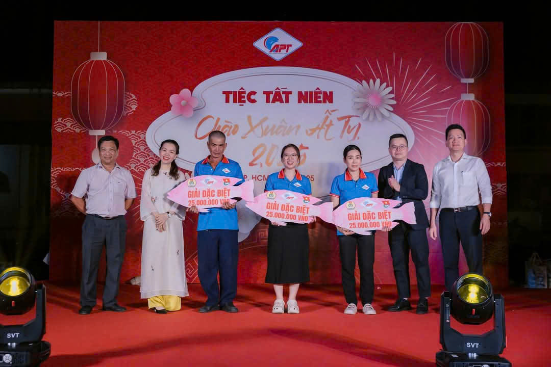 Doanh nghiệp quan t&acirc;m, người lao động an vui đ&oacute;n Tết- Ảnh 5.