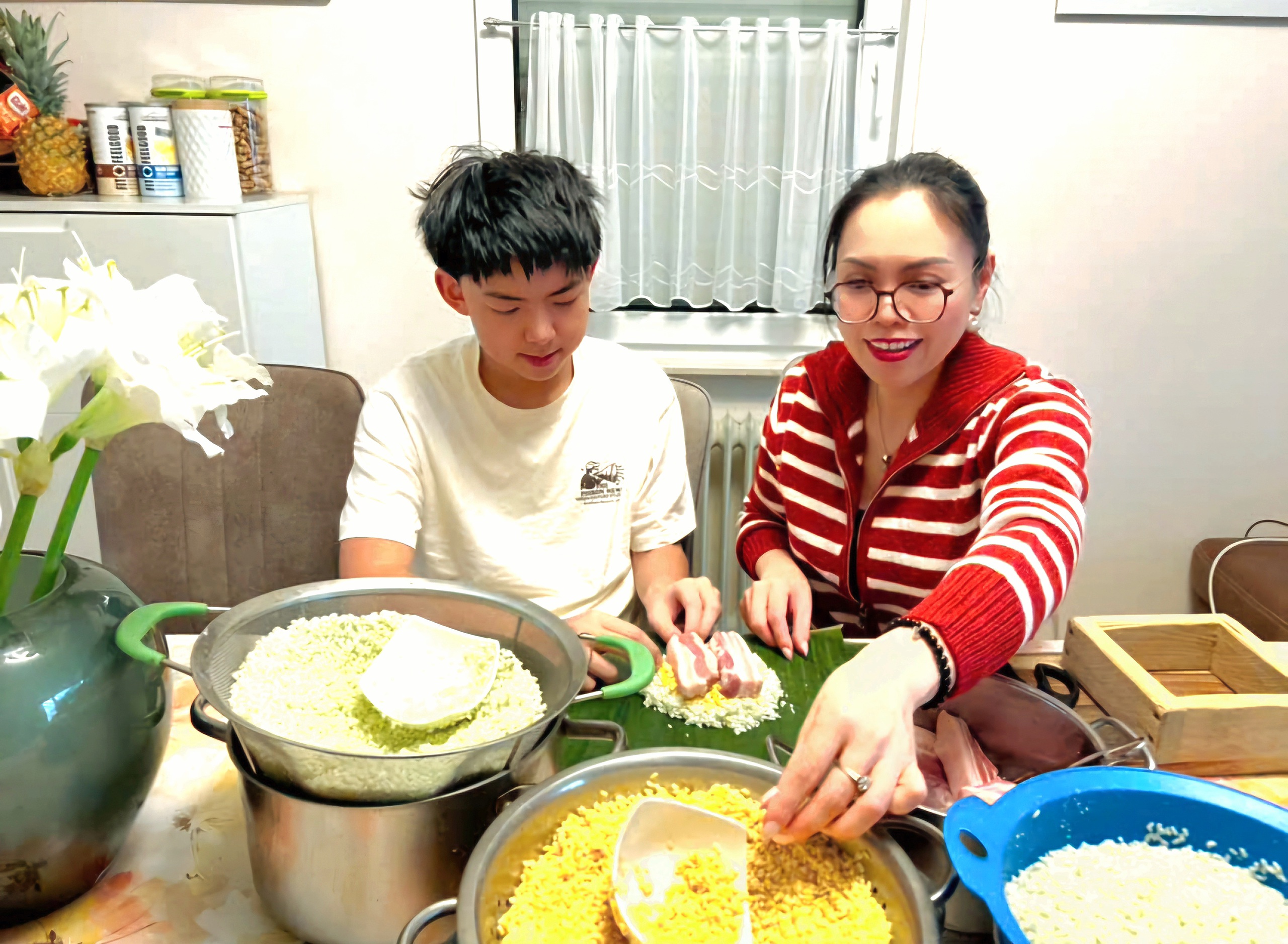 Cuộc thi viết &ldquo;TẾT THỜI SỐ&rdquo;: Hương vị t&igrave;nh th&acirc;n nơi xa xứ
- Ảnh 8.