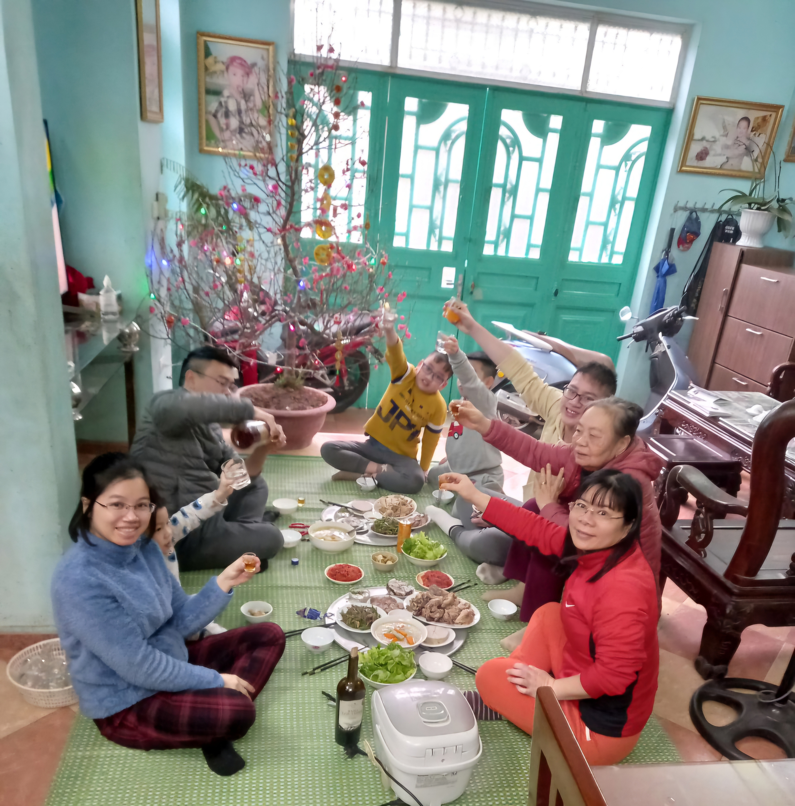 Cuộc thi viết &ldquo;TẾT THỜI SỐ&rdquo;: Hương vị t&igrave;nh th&acirc;n nơi xa xứ
- Ảnh 4.