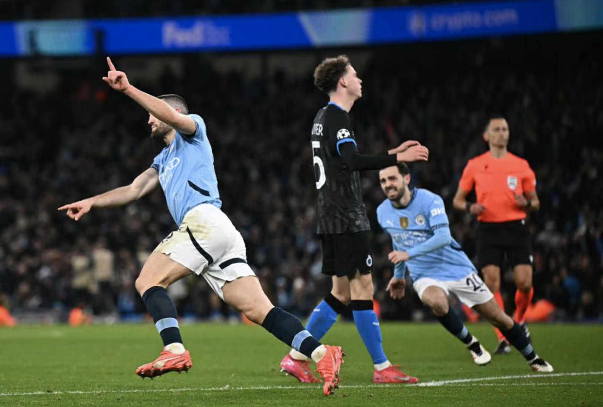 Đánh bại Club Brugge sân nhà, Man City giành vé vớt Champions League- Ảnh 4.