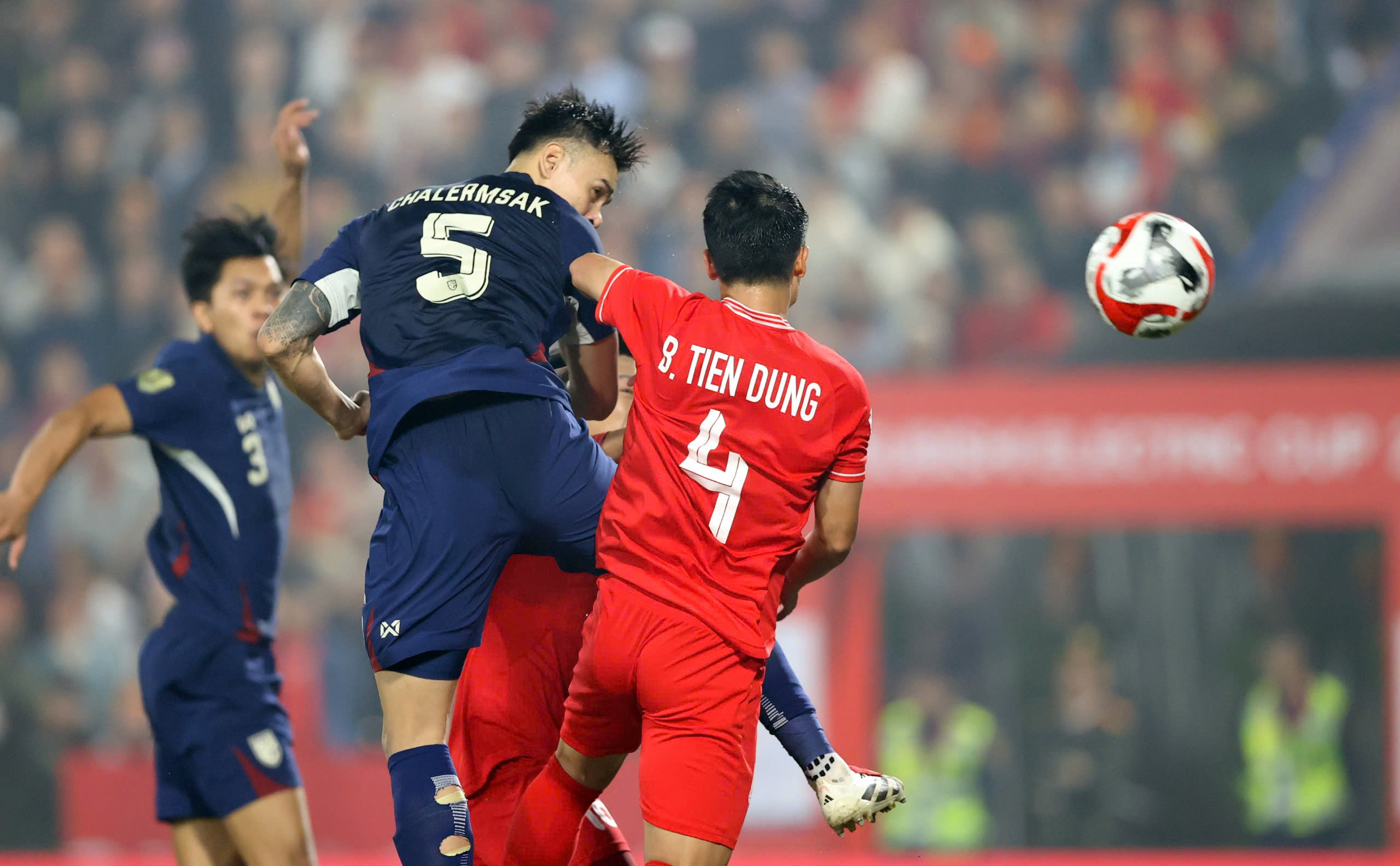 ASEAN Cup 2024: Sức ép cho hàng thủ tuyển Việt Nam- Ảnh 1.