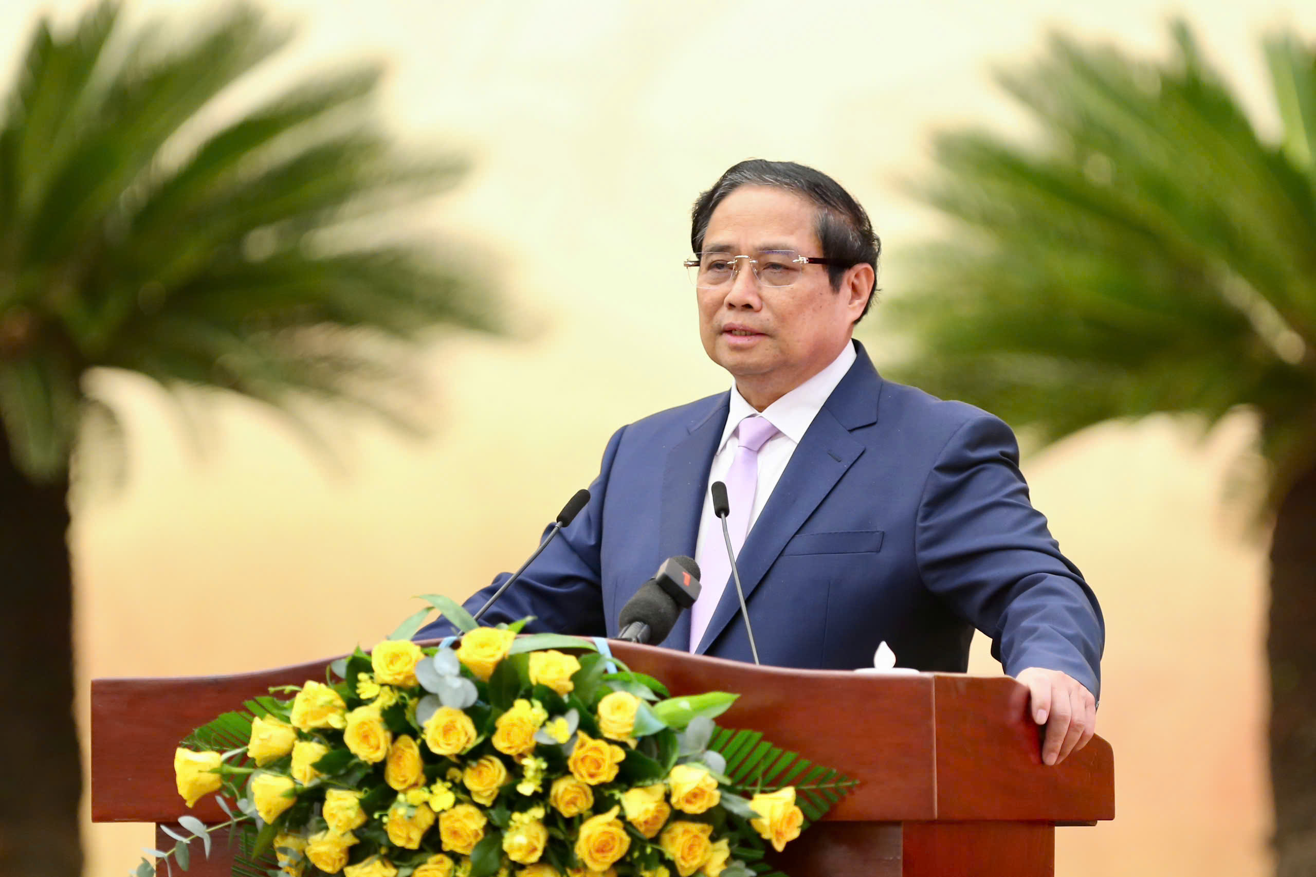 Thủ tướng Phạm Minh Chính: Xây dựng Trung tâm
Tài chính "khó mấy cũng phải làm"- Ảnh 2.