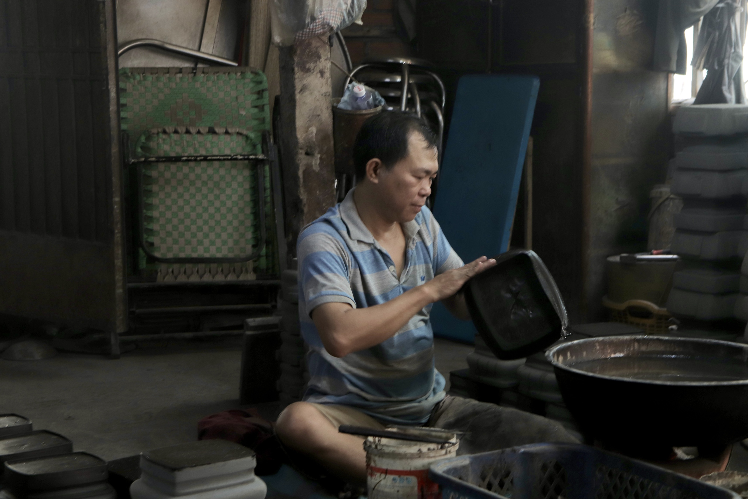 L&agrave;ng nghề truyền thống tại TP HCM tất bật v&agrave;o vụ Tết- Ảnh 10.