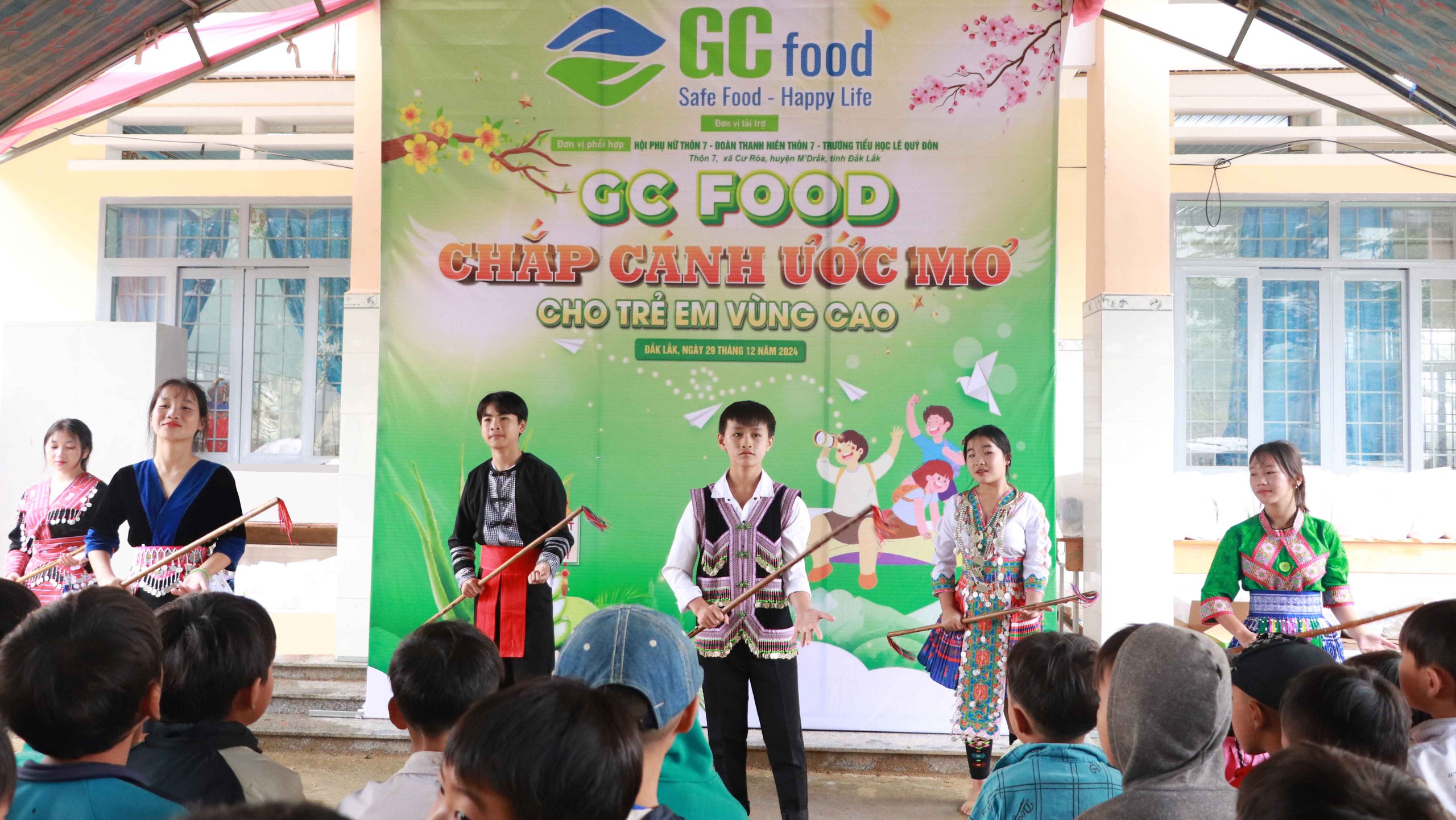 Một buổi s&aacute;ng đặc biệt tr&ecirc;n v&ugrave;ng cao T&acirc;y Nguy&ecirc;n- Ảnh 3.