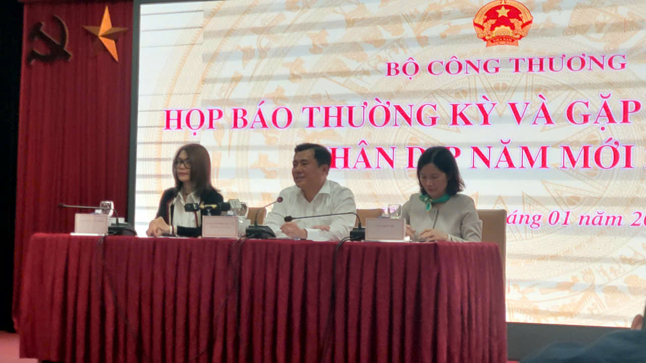 Bộ C&ocirc;ng Thương n&oacute;i g&igrave; về đề xuất điều chỉnh gi&aacute; điện 2 th&aacute;ng/lần?- Ảnh 1.