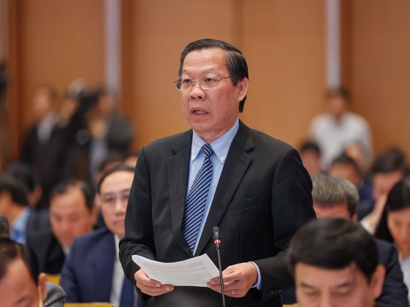 Chủ tịch UBND TP HCM: Giải quyết tồn đọng để đưa h&agrave;ng chục ng&agrave;n tỉ đồng v&agrave;o nền kinh tế- Ảnh 1.
