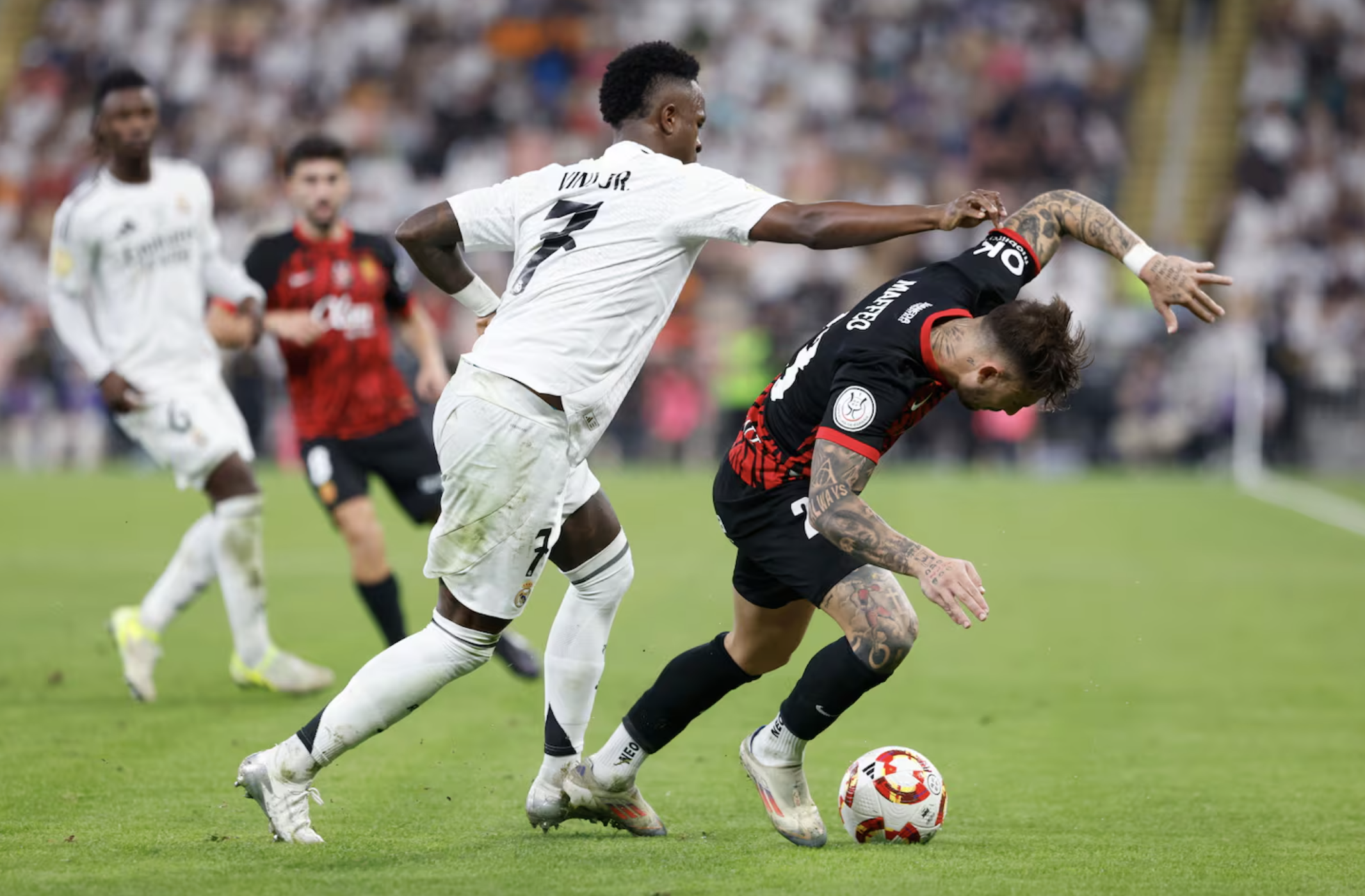 Đ&aacute;nh bại Mallorca, Real Madrid chờ chung kết si&ecirc;u kinh điển với Barcelona- Ảnh 6.