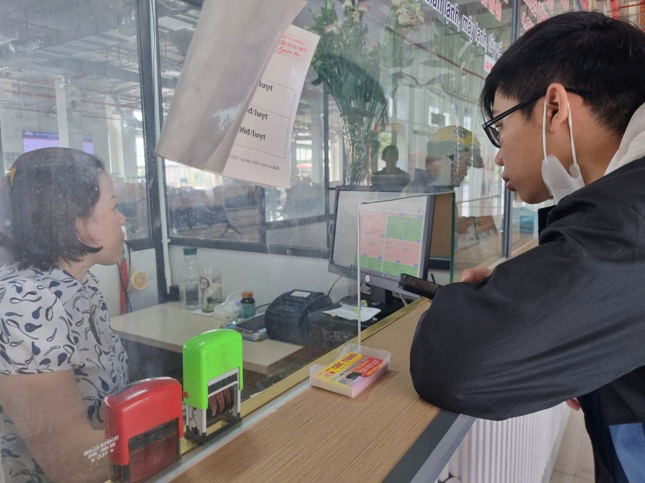 Đi lại dịp Tết đ&atilde; "n&oacute;ng" l&ecirc;n- Ảnh 1.