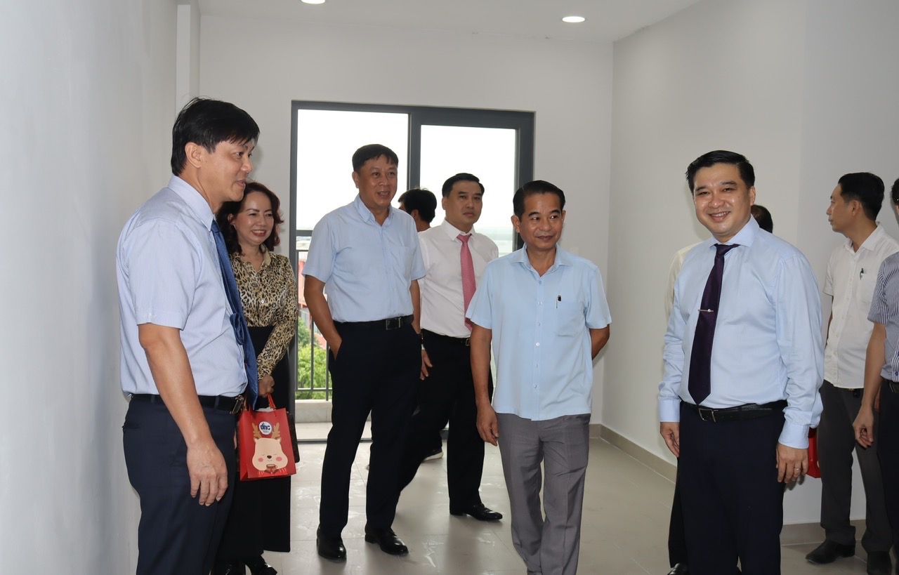 Bước tiến mới trong ph&aacute;t triển nh&agrave; ở x&atilde; hội Đồng Nai cho người thu nhập thấp - Ảnh 2.