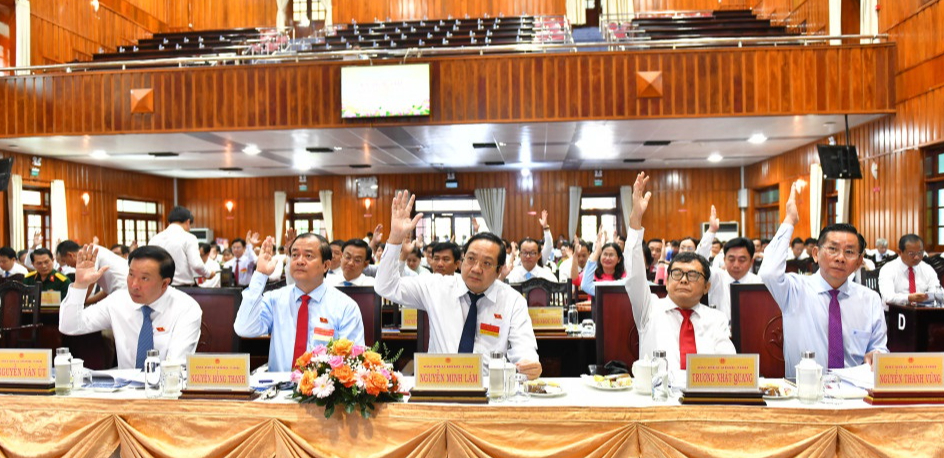 C&aacute;n bộ T&acirc;y Ninh được hỗ trợ 5 triệu đồng / th&aacute;ng do thay đổi địa điểm l&agrave;m việc - Ảnh 1.