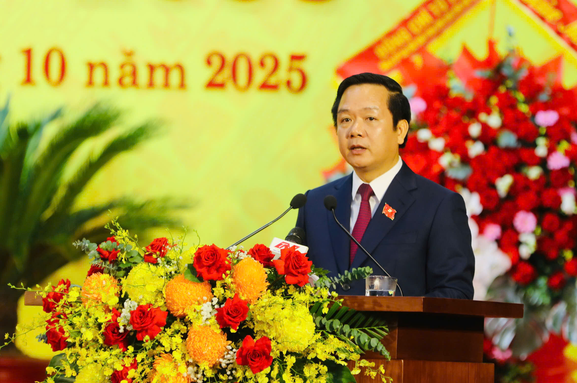 Trưởng Ban Tổ chức Trung ương Lê Minh Hưng dự Đại hội Đảng bộ tỉnh Ninh Bình- Ảnh 4.