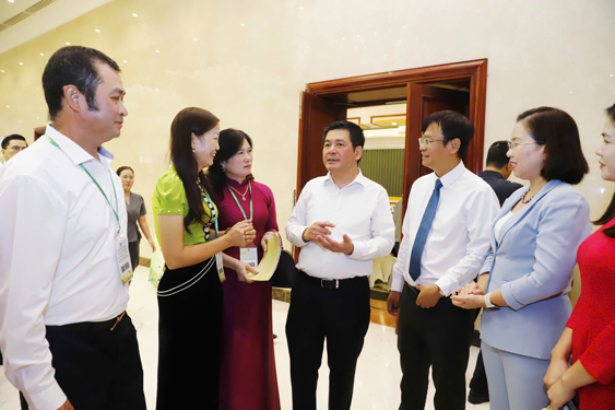 Đưa n&ocirc;ng sản l&ecirc;n s&agrave;n b&aacute;n lẻ - Ảnh 1.