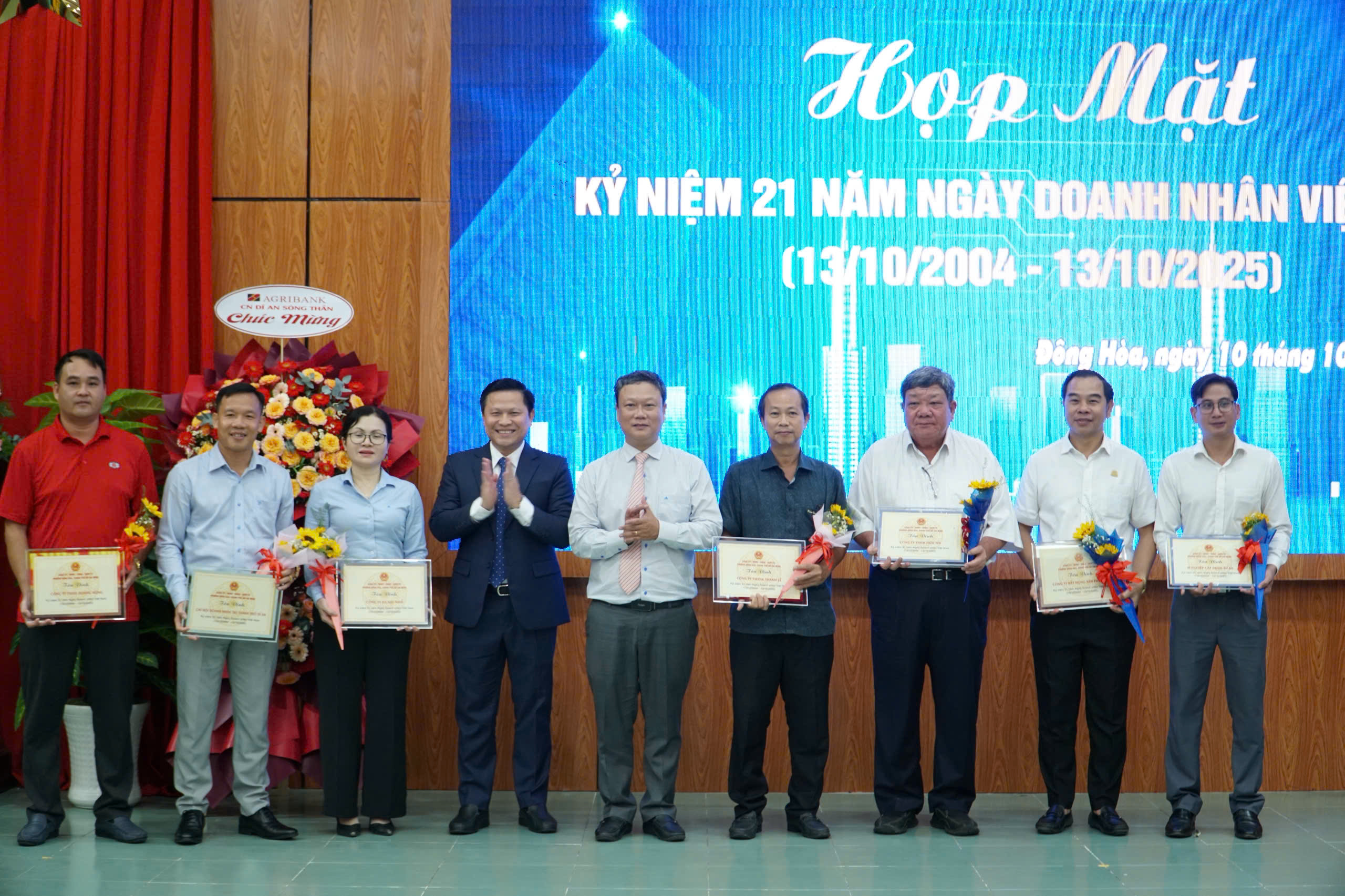 Doanh nghiệp ấn tượng với vị tr&iacute; đắc địa của phường Đ&ocirc;ng Ho&agrave;, TP HCM  - Ảnh 3.