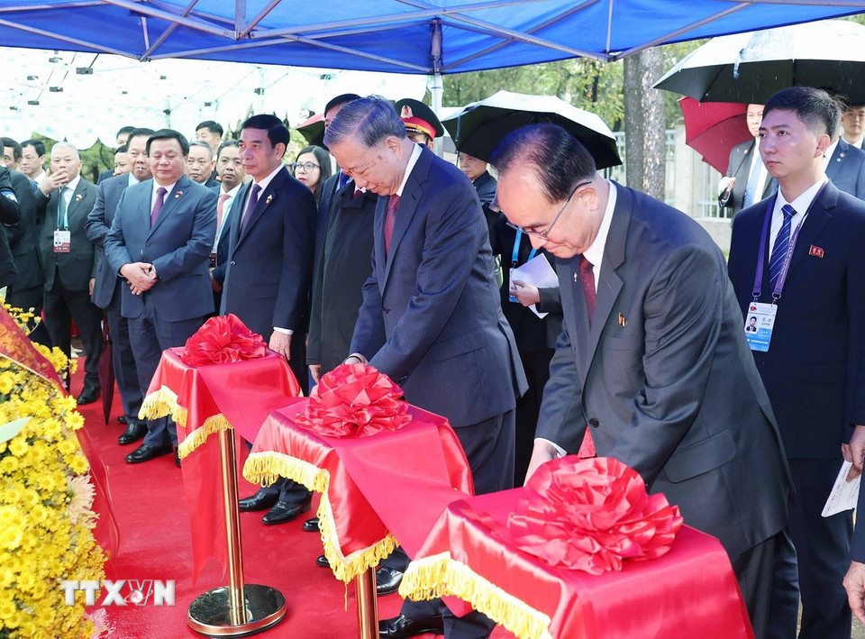 Tổng B&iacute; thư T&ocirc; L&acirc;m dự Lễ kh&aacute;nh th&agrave;nh tượng Chủ tịch Hồ Ch&iacute; Minh tại Triều Ti&ecirc;n - Ảnh 3.