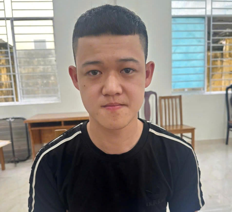 Cái giá của một phút nóng giận: Nam thanh niên đầu thú sau hơn một năm trốn chạy - Ảnh 1.