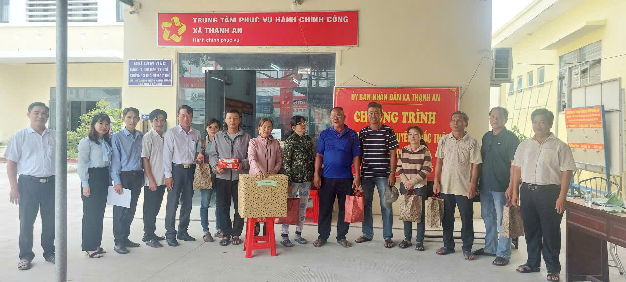 Nhiều người d&acirc;n Cần Thơ bất ngờ tr&uacute;ng thưởng khi nộp hồ sơ trực tuyến - Ảnh 2.