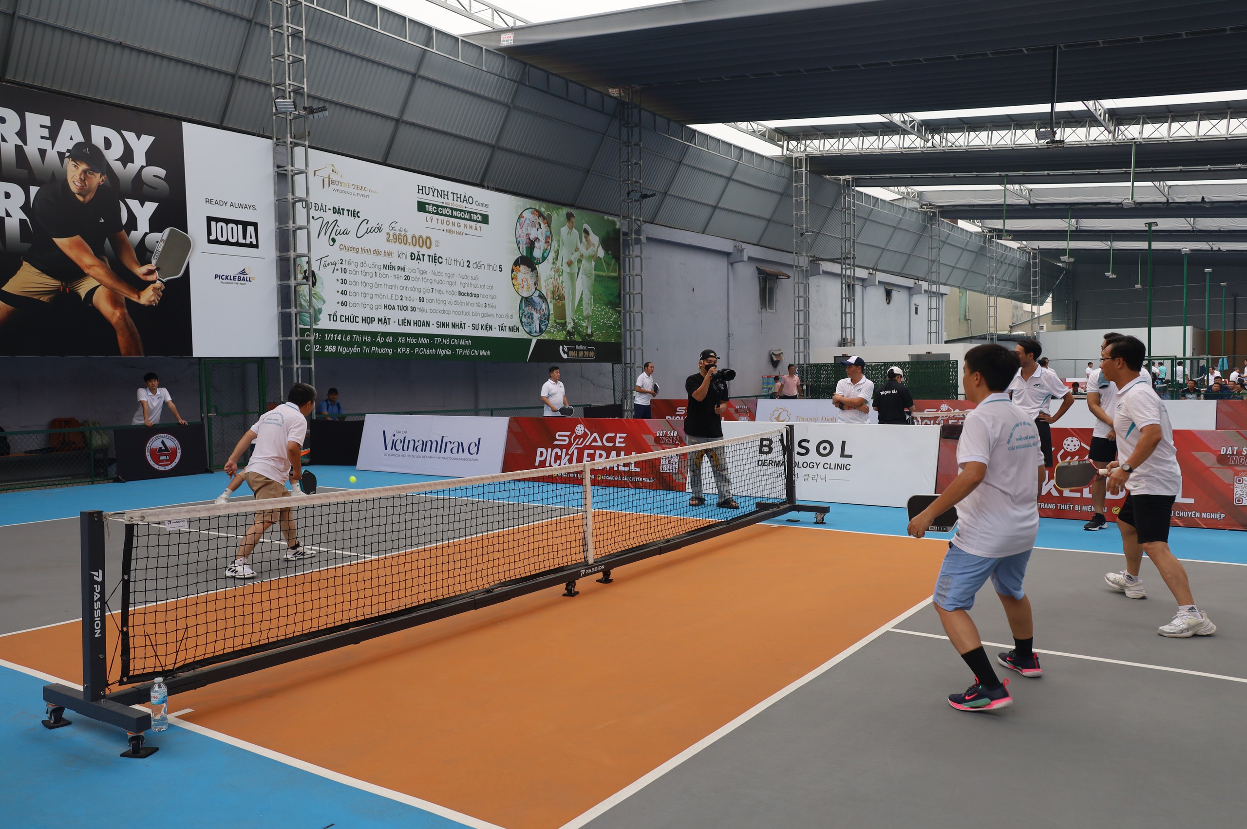 TP HCM: Tổ chức Giải giao lưu Pickleball g&acirc;y quỹ hỗ trợ đồng b&agrave;o v&ugrave;ng b&atilde;o lũ - Ảnh 1.