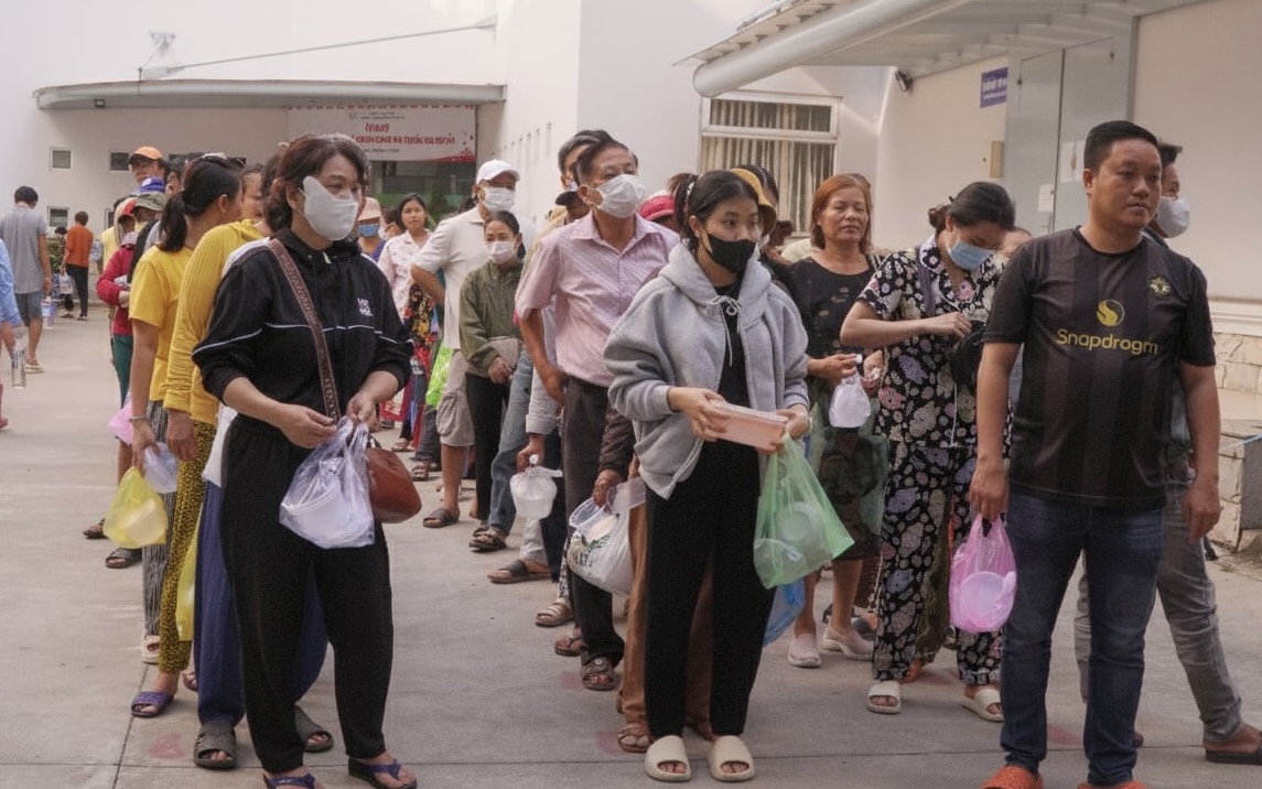 Hành động đẹp, xúc động tại Bệnh viện Chợ Rẫy