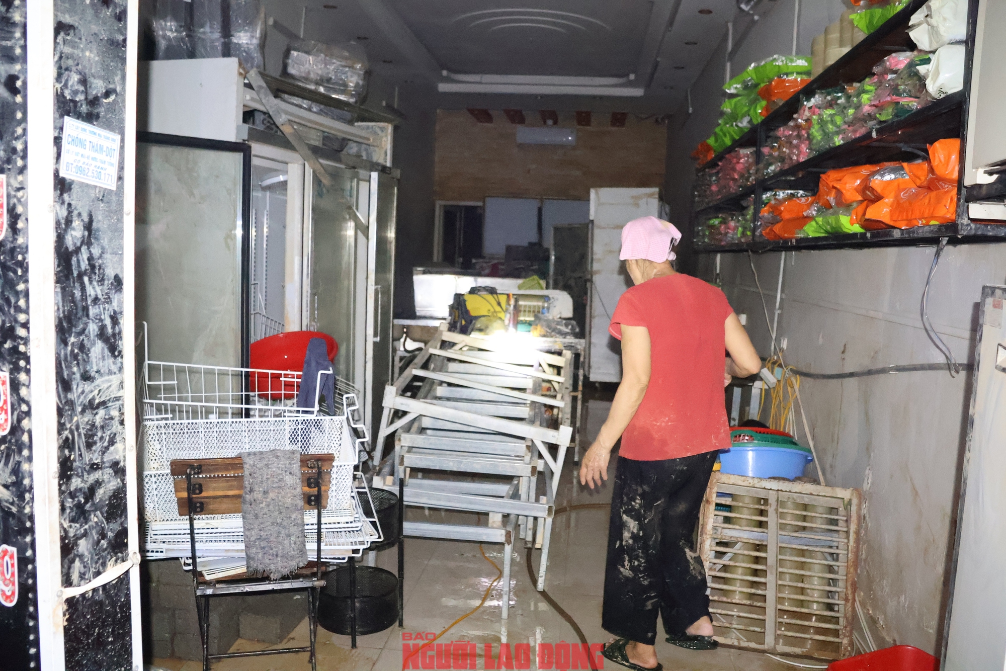 Người d&acirc;n Th&aacute;i Nguy&ecirc;n khắc phục hậu quả trận lũ lịch sử chưa từng c&oacute; - Ảnh 10.