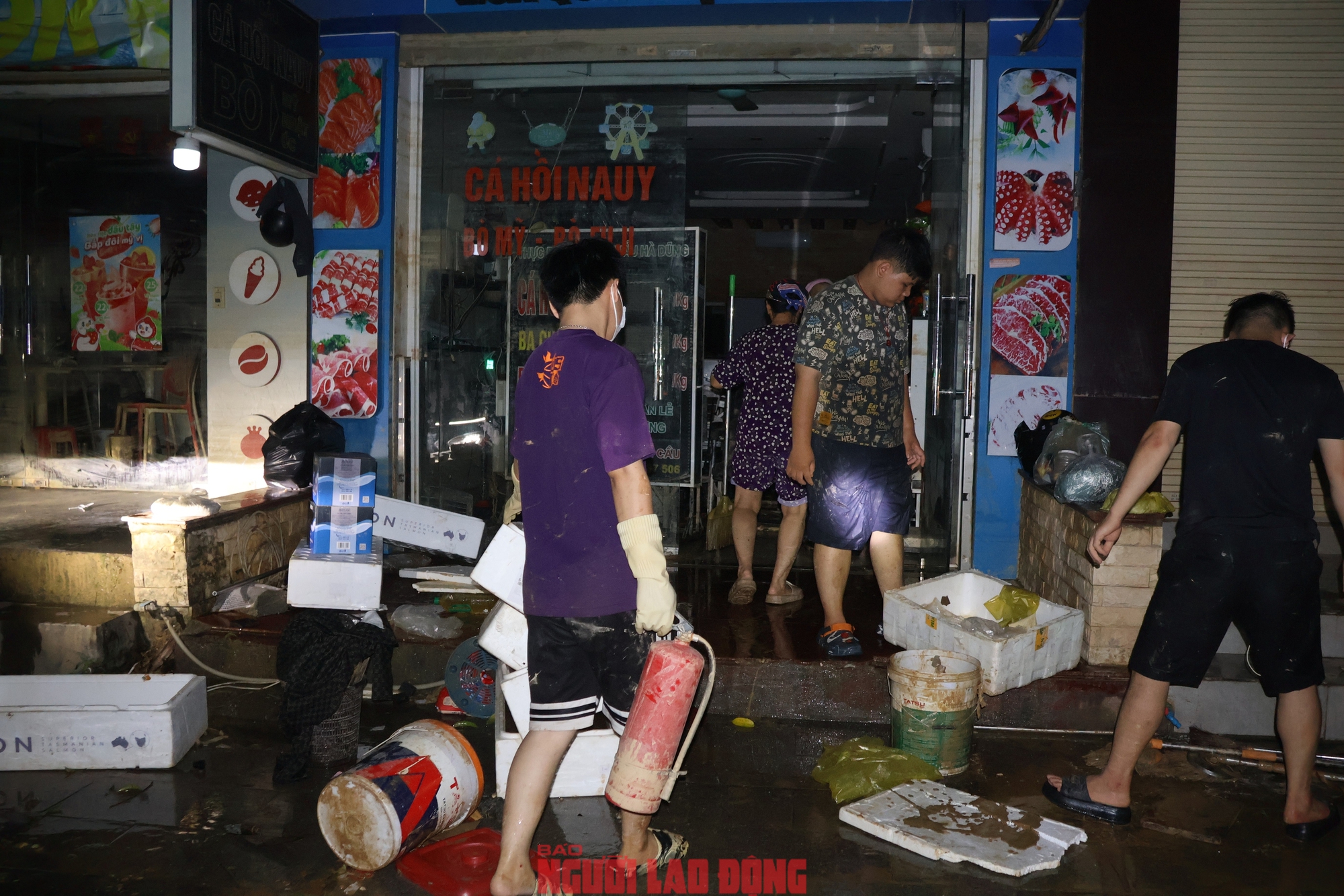 Người d&acirc;n Th&aacute;i Nguy&ecirc;n khắc phục hậu quả trận lũ lịch sử chưa từng c&oacute; - Ảnh 17.