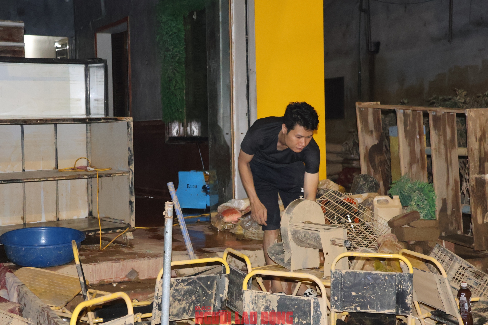 Người d&acirc;n Th&aacute;i Nguy&ecirc;n khắc phục hậu quả trận lũ lịch sử chưa từng c&oacute; - Ảnh 19.