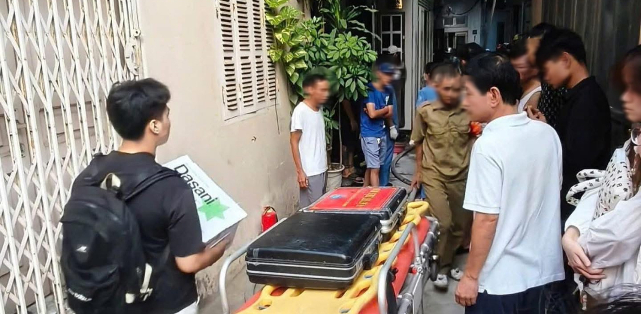 Cháy nhà Kim Hoa 4 tầng khiến 5 người tử vong trong đêm kinh hoàng - Ảnh 1.