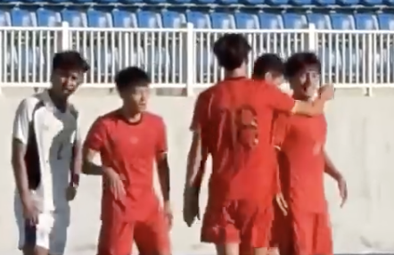 U23 Th&aacute;i Lan v&agrave; Indonesia bất ngờ gục ng&atilde; trong loạt giao hữu quốc tế - Ảnh 1.