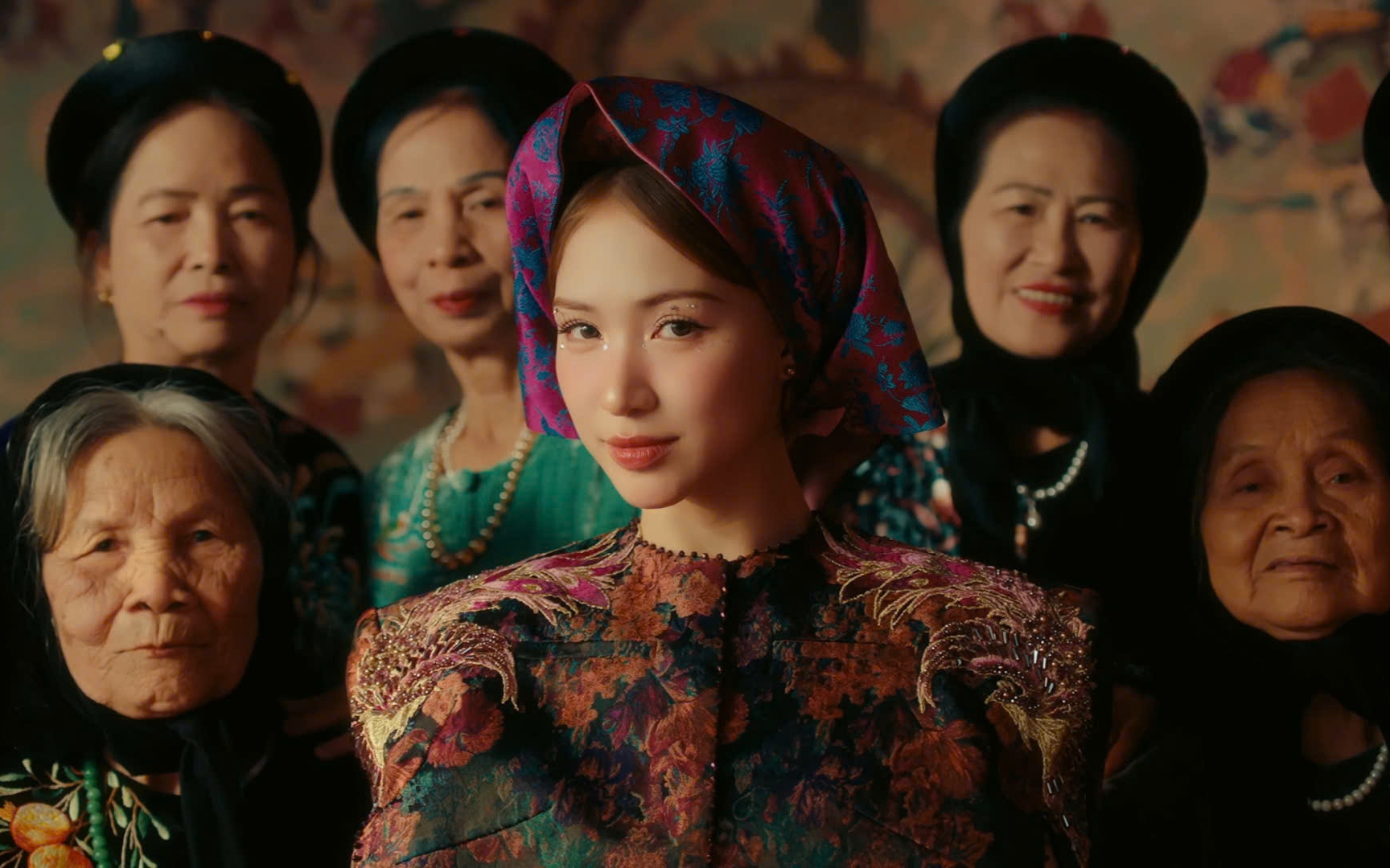Giải Mai Vàng - Đề cử hạng mục "Phim điện ảnh": Đề tài đa dạng, cuốn hút - Ảnh 7.