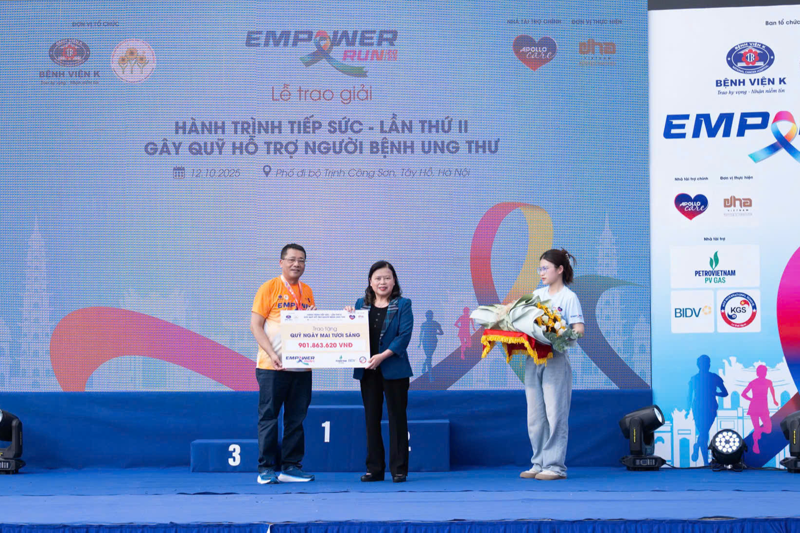 Những vận động vi&ecirc;n đặc biệt trong giải chạy &ldquo;H&agrave;nh tr&igrave;nh tiếp sức&rdquo; - Ảnh 2.