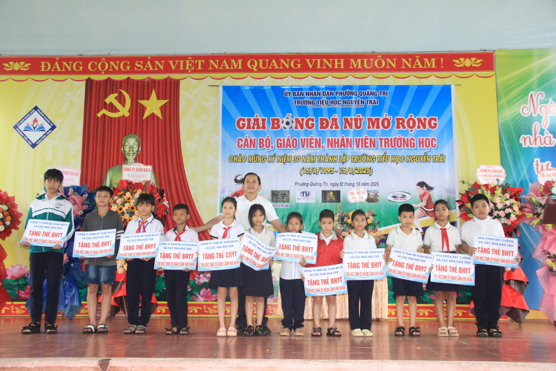 Khai mạc giải b&oacute;ng đ&aacute; nữ trường học mở rộng - Ảnh 5.