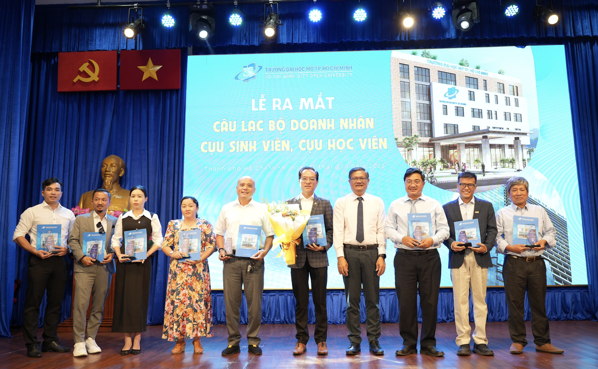 Trường ĐH Mở TP HCM ra mắt c&acirc;u lạc bộ doanh nh&acirc;n cựu sinh vi&ecirc;n, cựu học vi&ecirc;n - Ảnh 1.