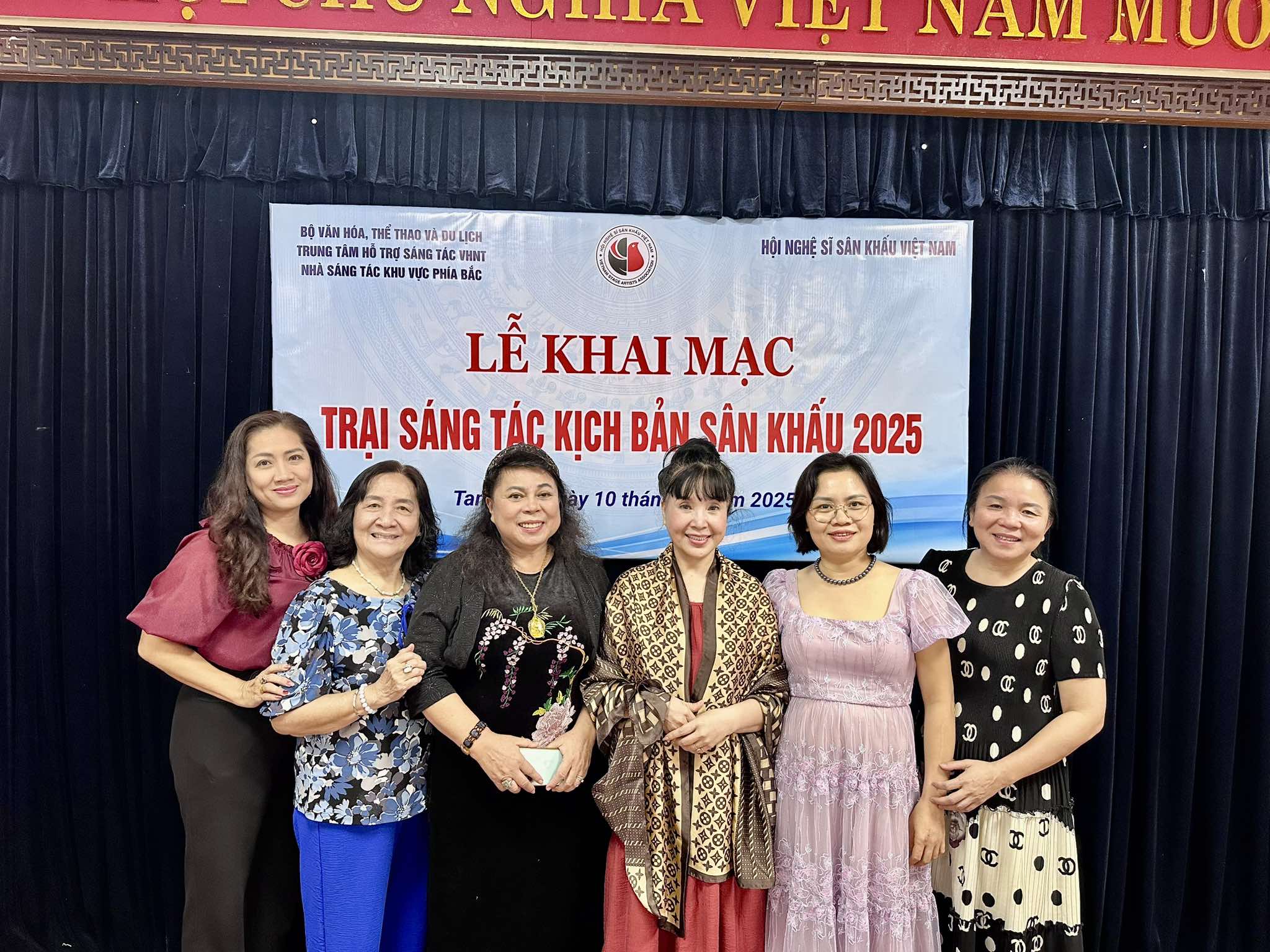 Nguyễn Thu Phương viết kịch bản "Tr&aacute;i tim của S&oacute;i" &ndash; Bản nhạc kịch tri &acirc;n doanh nh&acirc;n Việt - Ảnh 2.