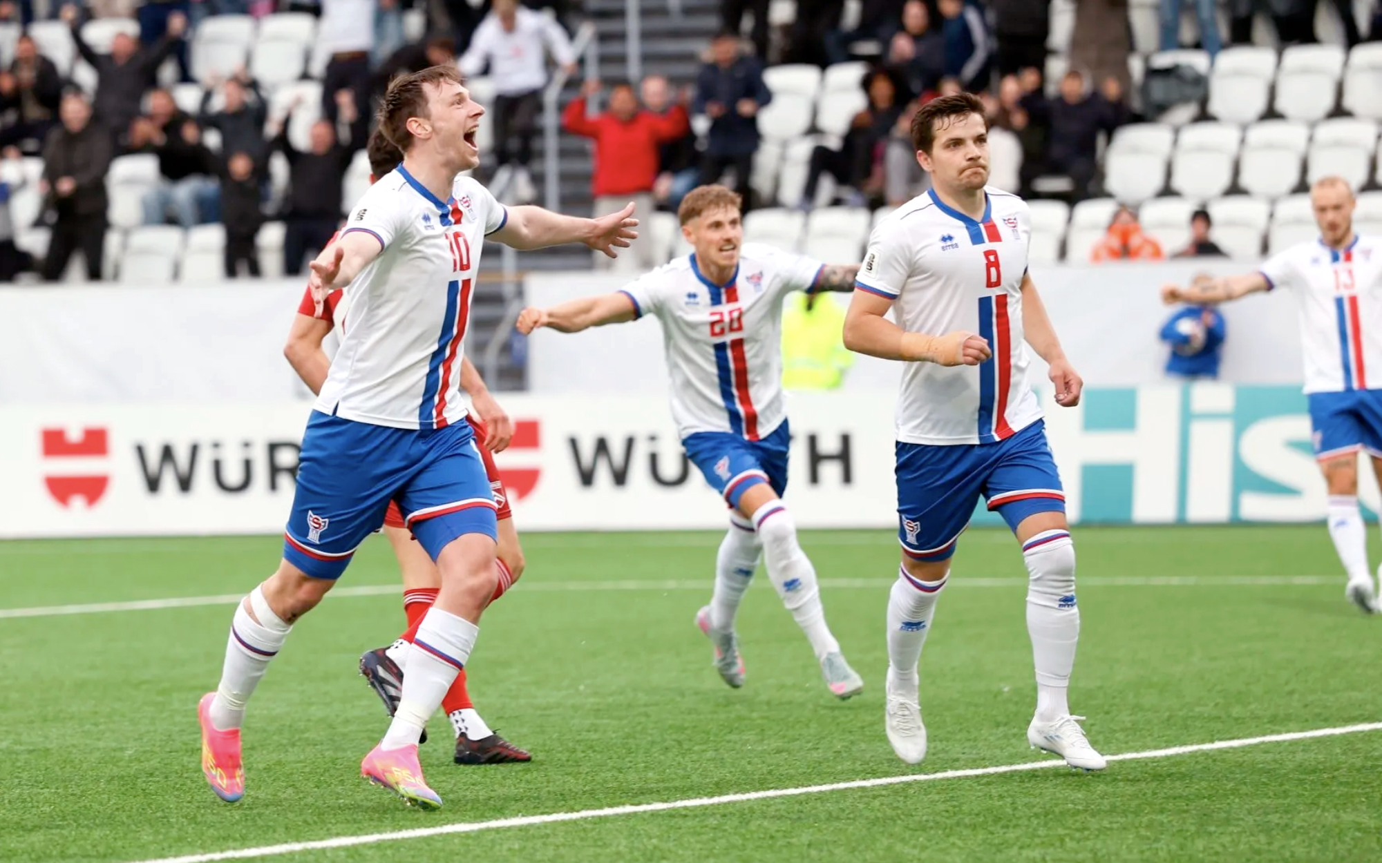 Faroe Islands 2-1 CH Czech: Cơn địa chấn lịch sử ở Torshavn