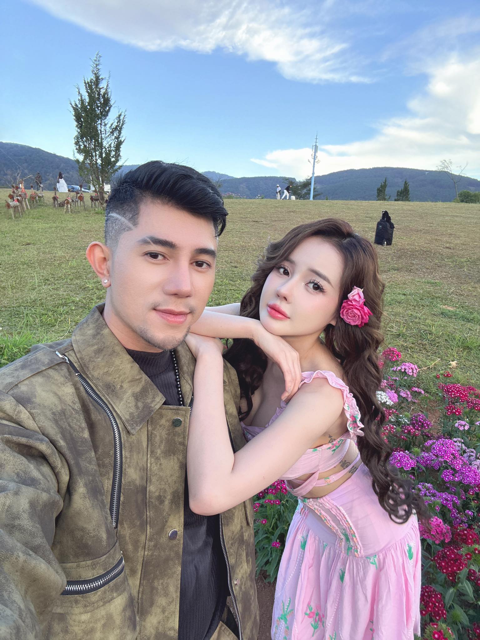 Lương Bằng Quang "hết thời" ăn b&aacute;m Ng&acirc;n 98?   - Ảnh 3.