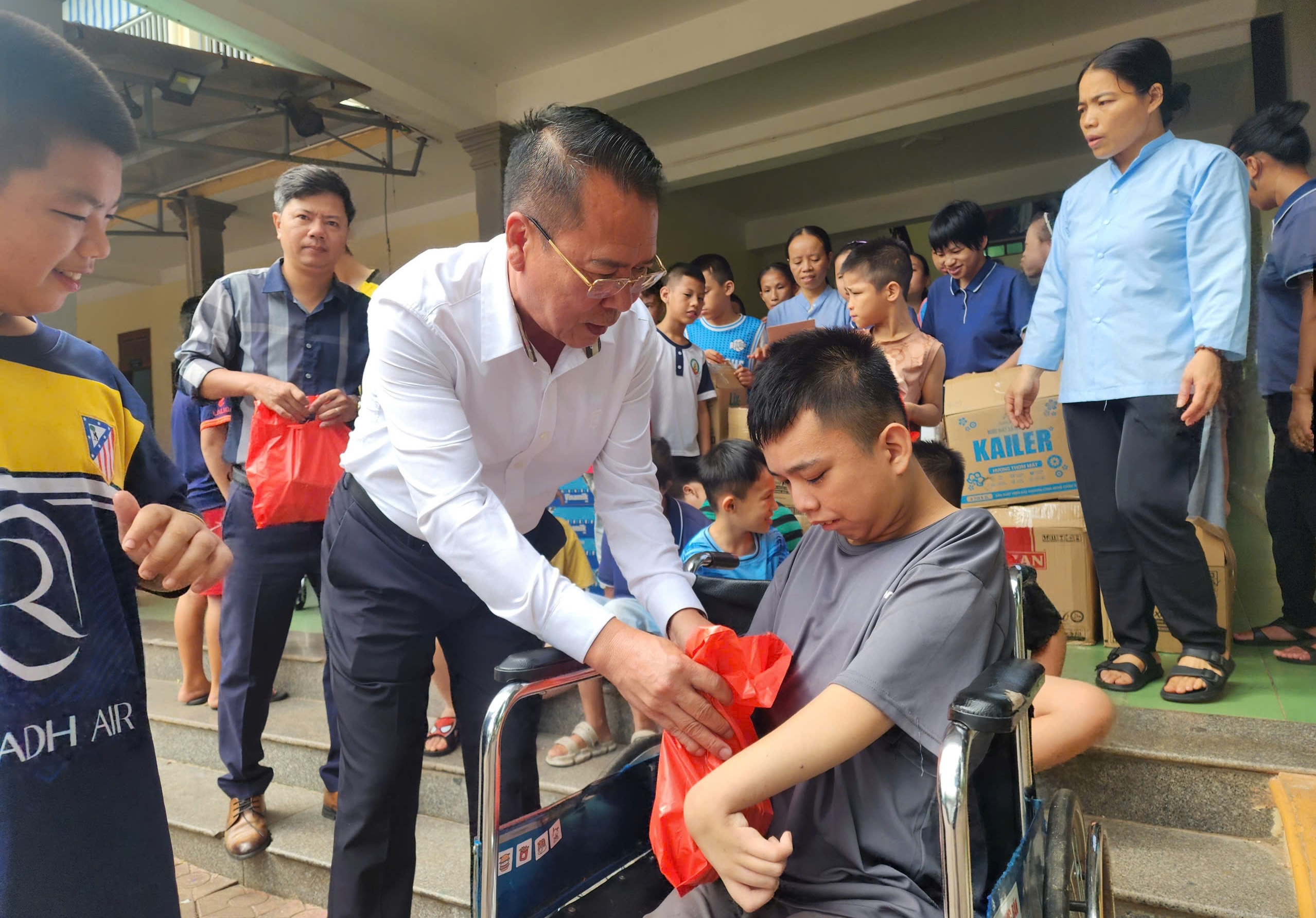 Chung tay lan tỏa y&ecirc;u thương đến M&aacute;i ấm Hy vọng Vincent - Ảnh 3.