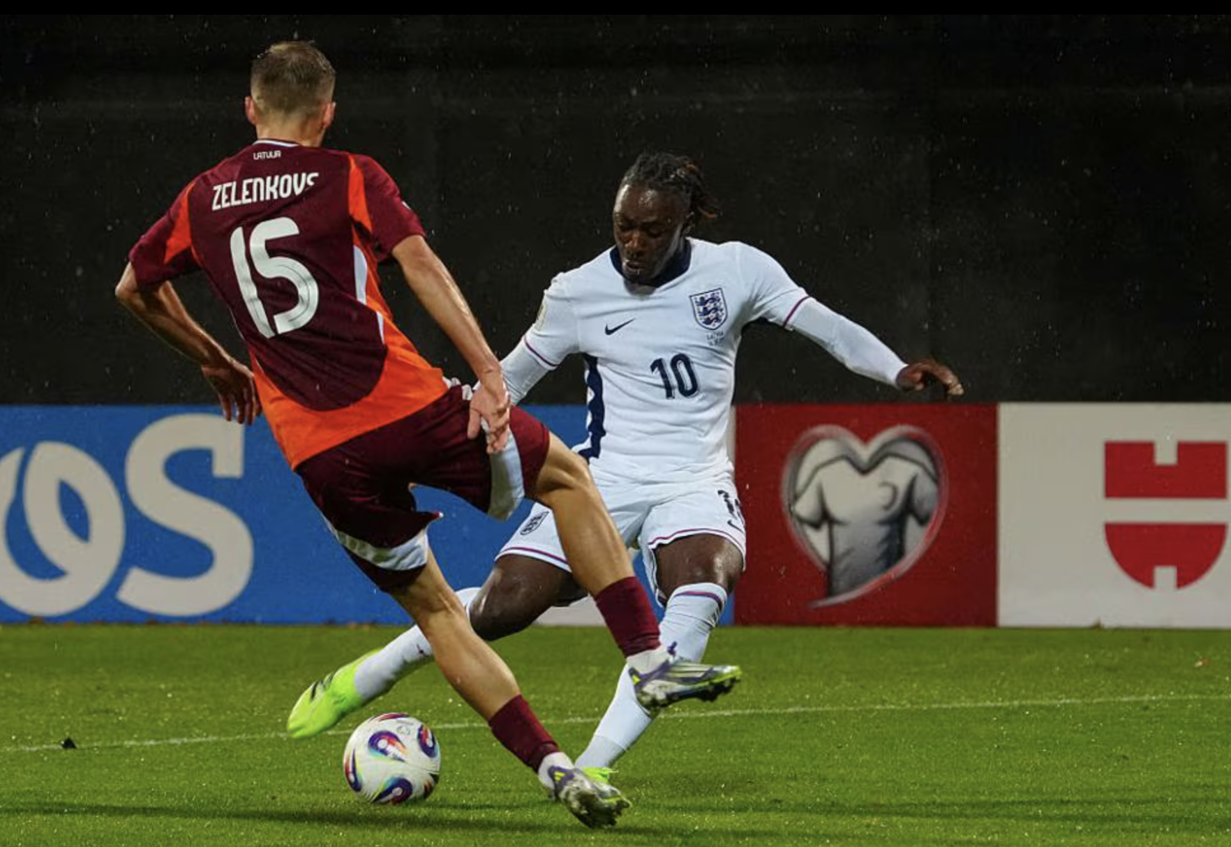 Thắng nghiền &eacute;p Latvia, Anh gi&agrave;nh v&eacute; ch&acirc;u &Acirc;u đầu ti&ecirc;n dự World Cup 2026 - Ảnh 4.