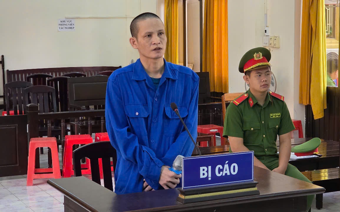 Từ 2 con gà con đến 14 năm tù