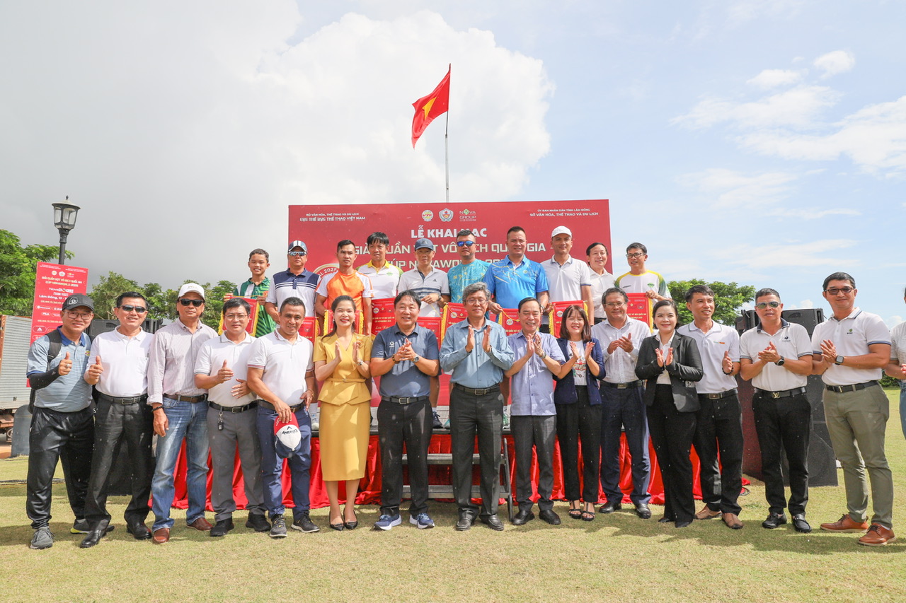 Hệ thống s&acirc;n Tennis chuẩn quốc tế &ndash; Điểm nhấn của Giải Quần vợt V&ocirc; địch Quốc gia C&uacute;p NovaWorld 2025 - Ảnh 2.