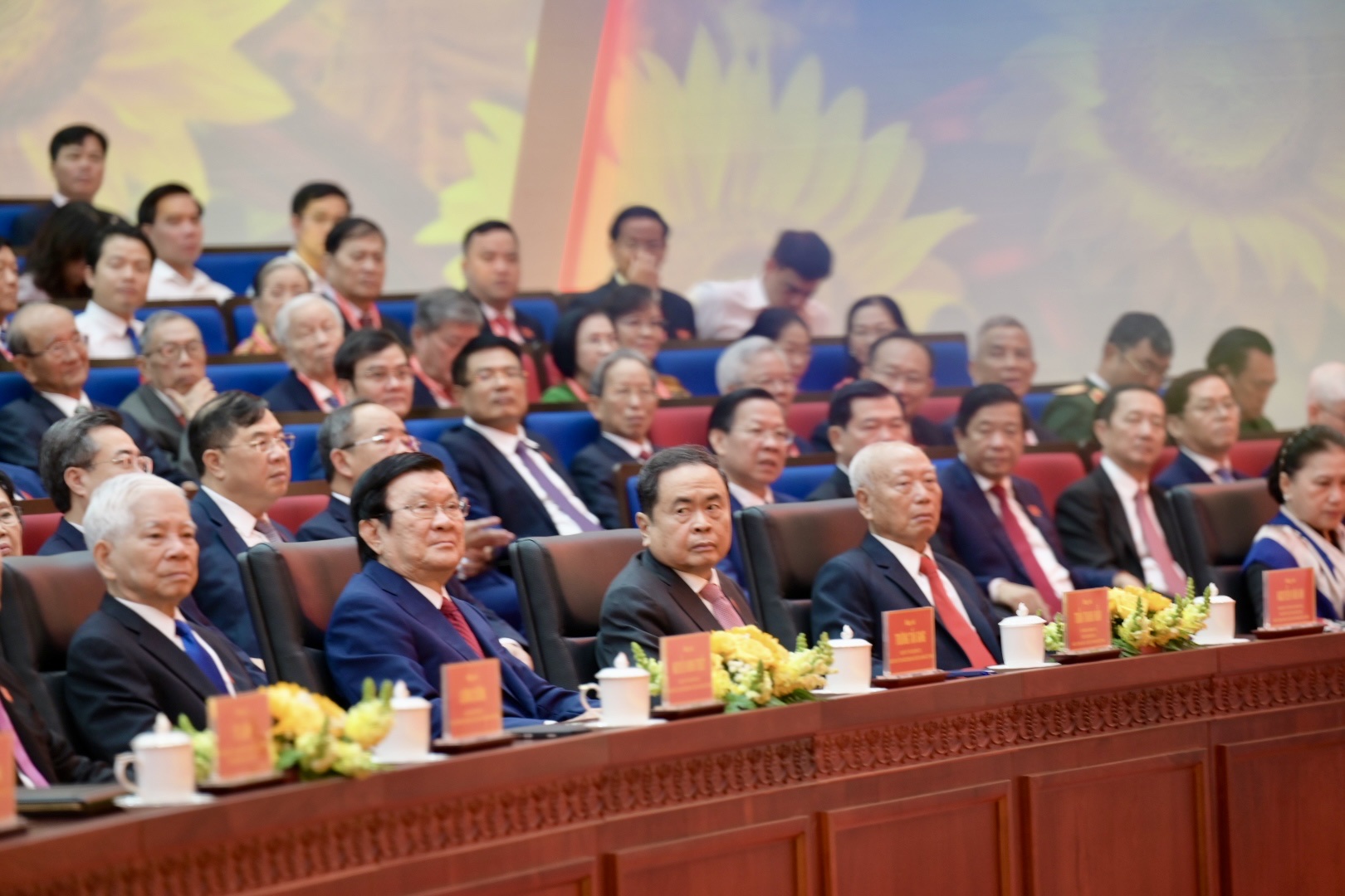 Đang diễn ra lễ khai mạc Đại hội Đại biểu Đảng bộ TP HCM lần thứ I - Ảnh 3.