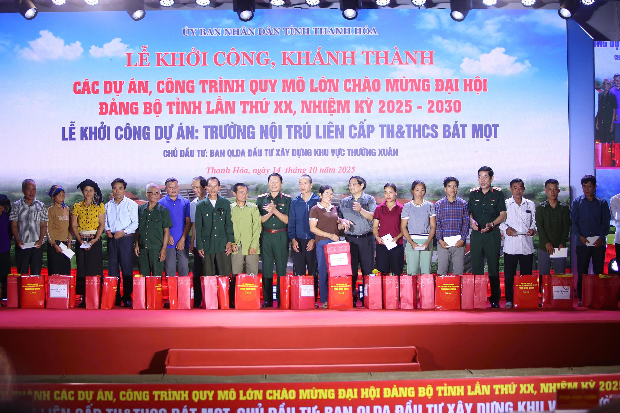 Thủ tướng Phạm Minh Chính khởi công xây dựng trường liên cấp bán trú tại Bát Mọt - Ảnh 6.