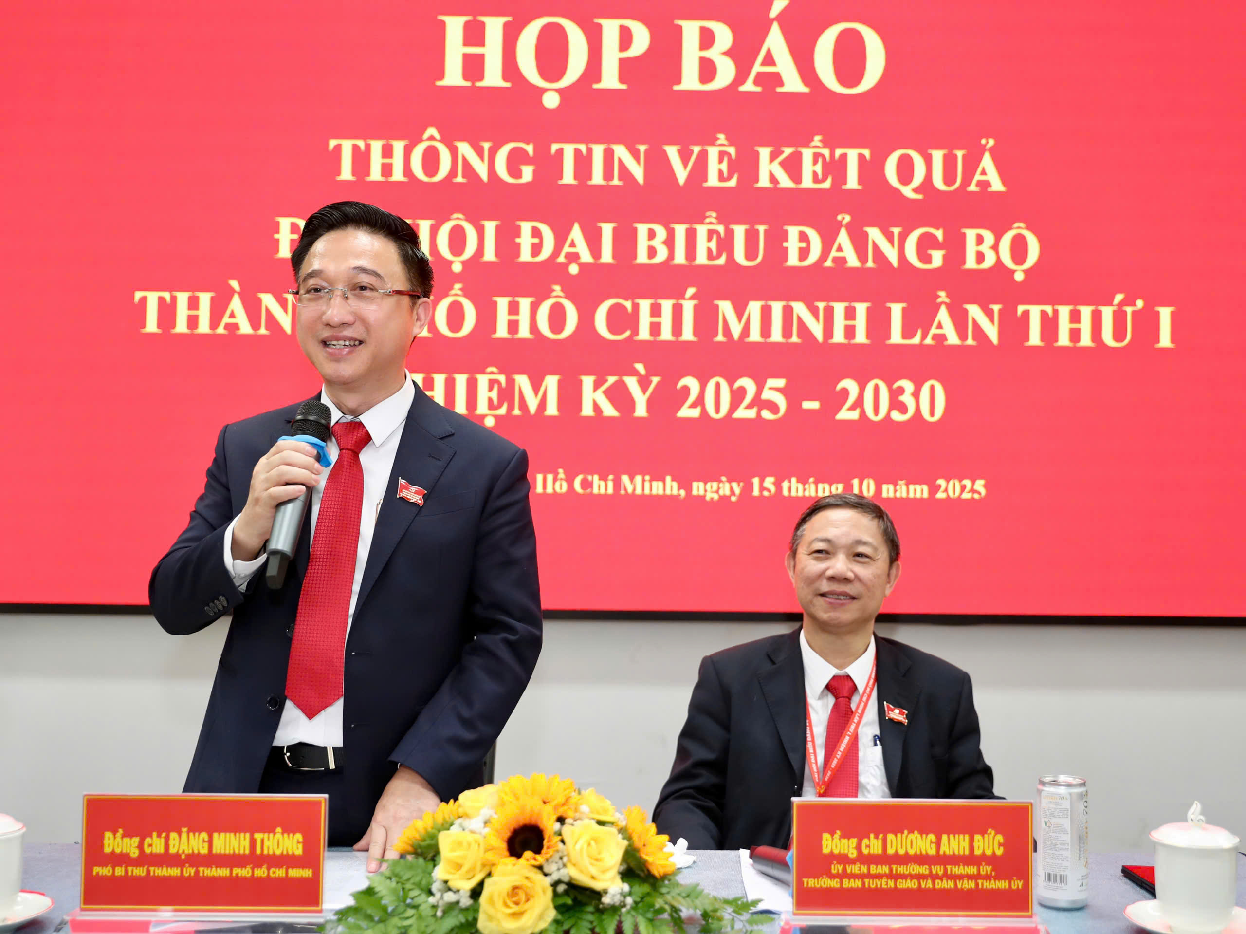 Lãnh đạo TP HCM cam kết biến những định hướng chiến lược thành những kết quả thiết thực - Ảnh 2.