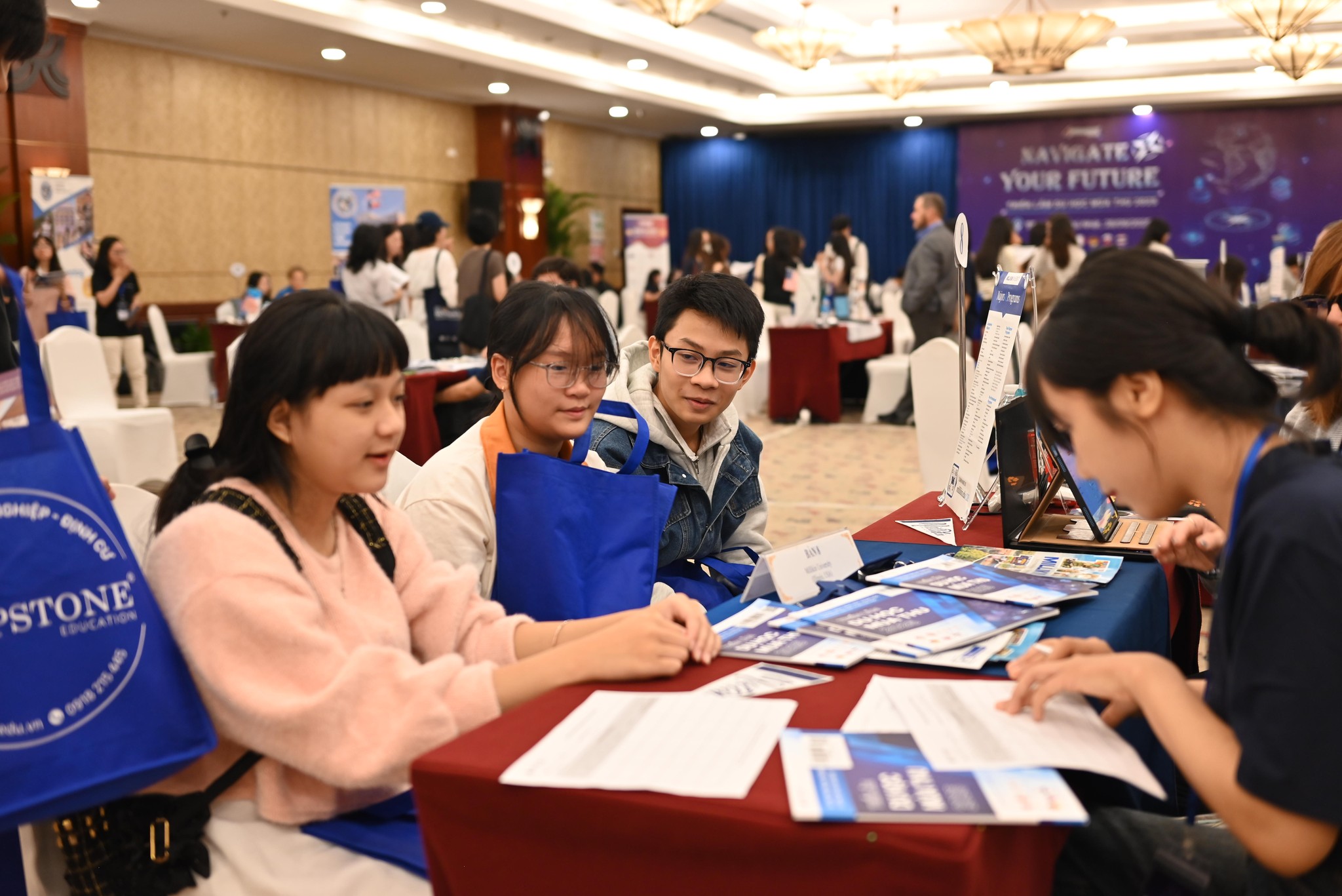 Ch&acirc;u &Aacute; vươn l&ecirc;n th&agrave;nh lựa chọn du học h&agrave;ng đầu  - Ảnh 3.