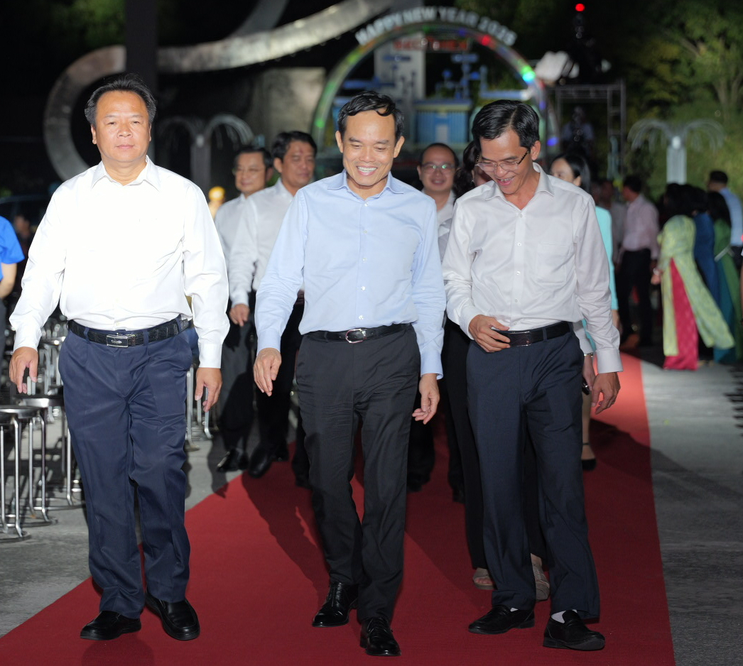 Chương trình nghệ thuật chào mừng Đại hội Đảng bộ TP HCM: Cảm xúc và ý nghĩa chính trị - Ảnh 1.