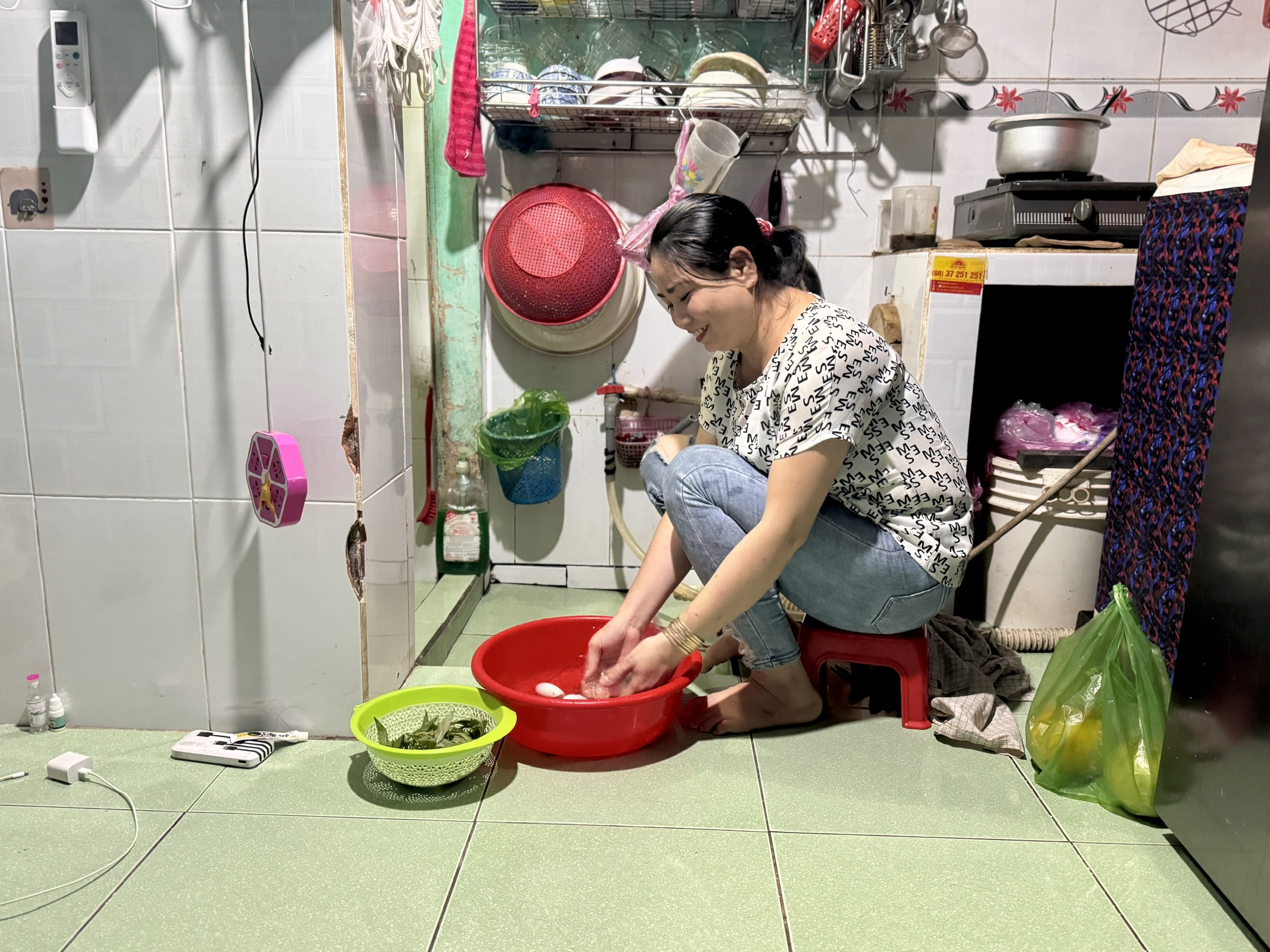 Quy định mới nhất về điều kiện thu nhập để người lao động mua nh&agrave; ở x&atilde; hội - Ảnh 1.