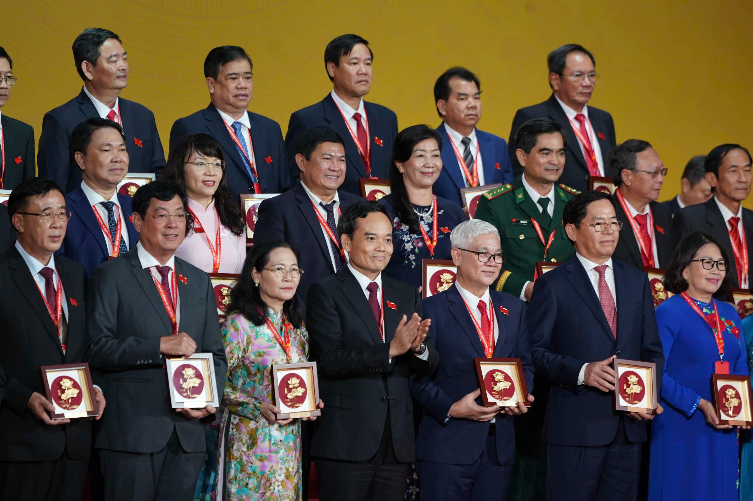 B&iacute; thư Trần Lưu Quang: Nguồn lực lớn nhất, qu&yacute; gi&aacute; nhất của TP HCM ch&iacute;nh l&agrave; con người th&agrave;nh phố - Ảnh 4.