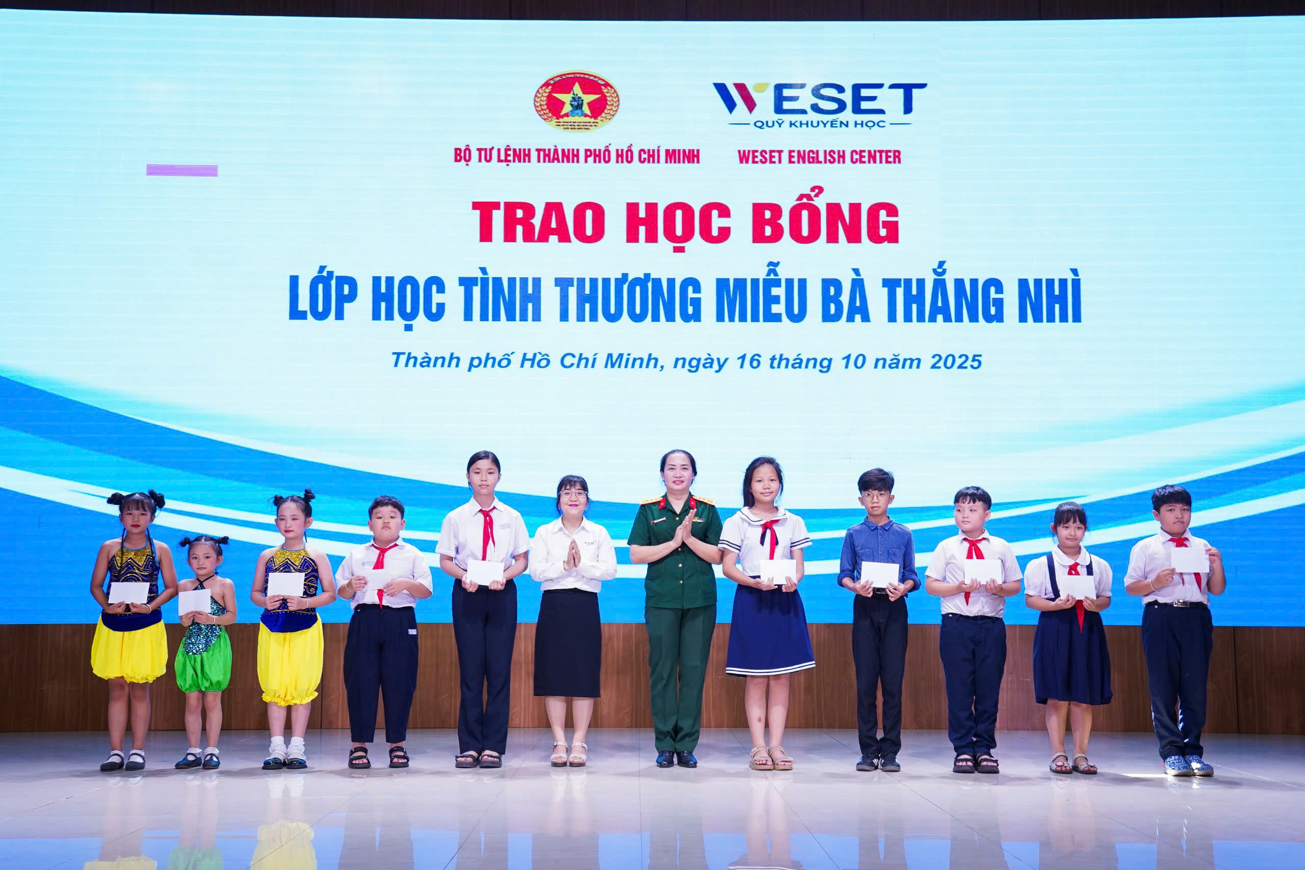 Nhiều hoạt động &yacute; nghĩa của Bộ Tư lệnh TP HCM ch&agrave;o mừng Ng&agrave;y Phụ nữ Việt Nam - Ảnh 6.