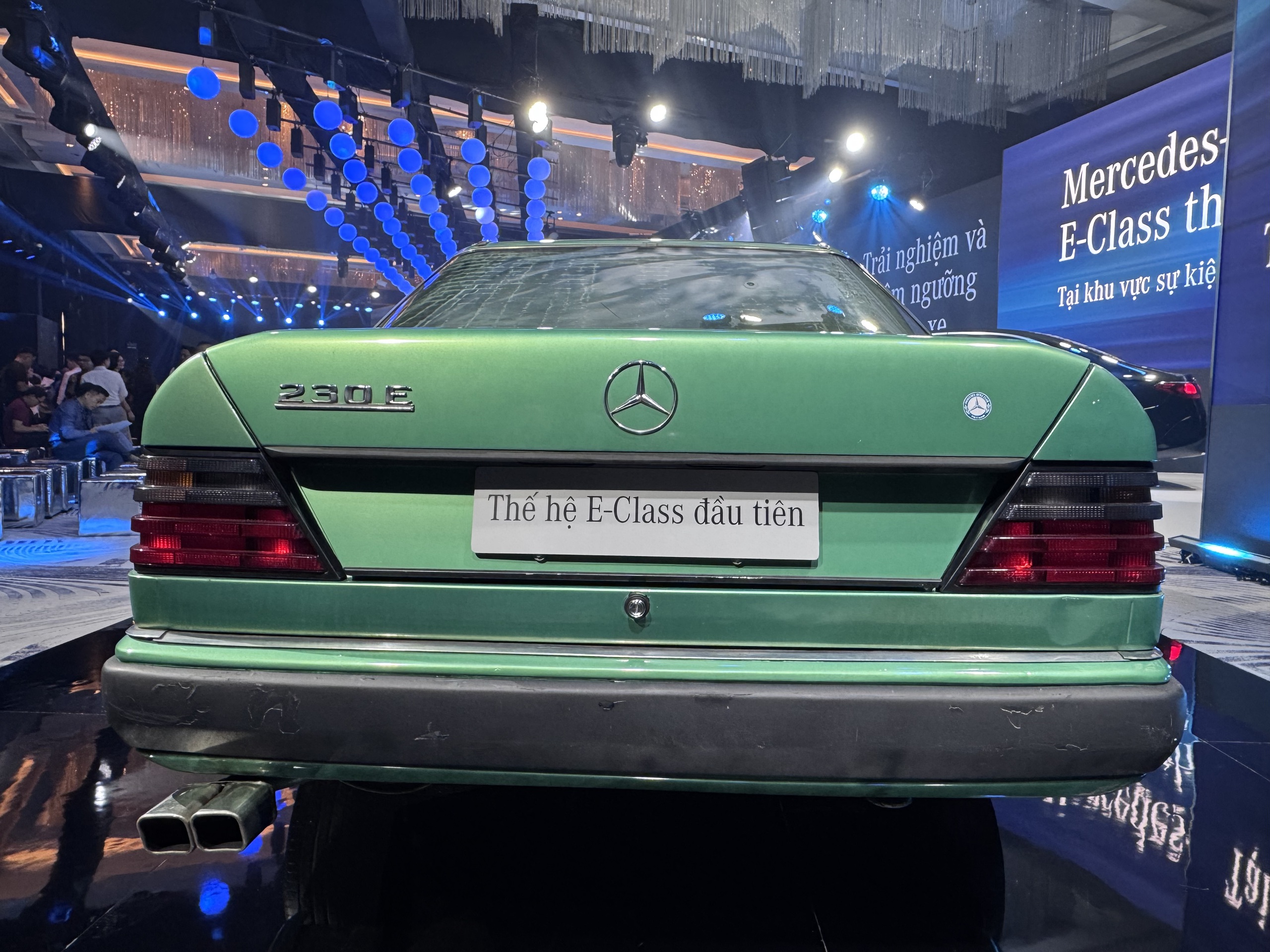 Ngắm d&agrave;n xe cổ Mercedes - Benz tại sự kiện E - Class mới nhất - Ảnh 6.