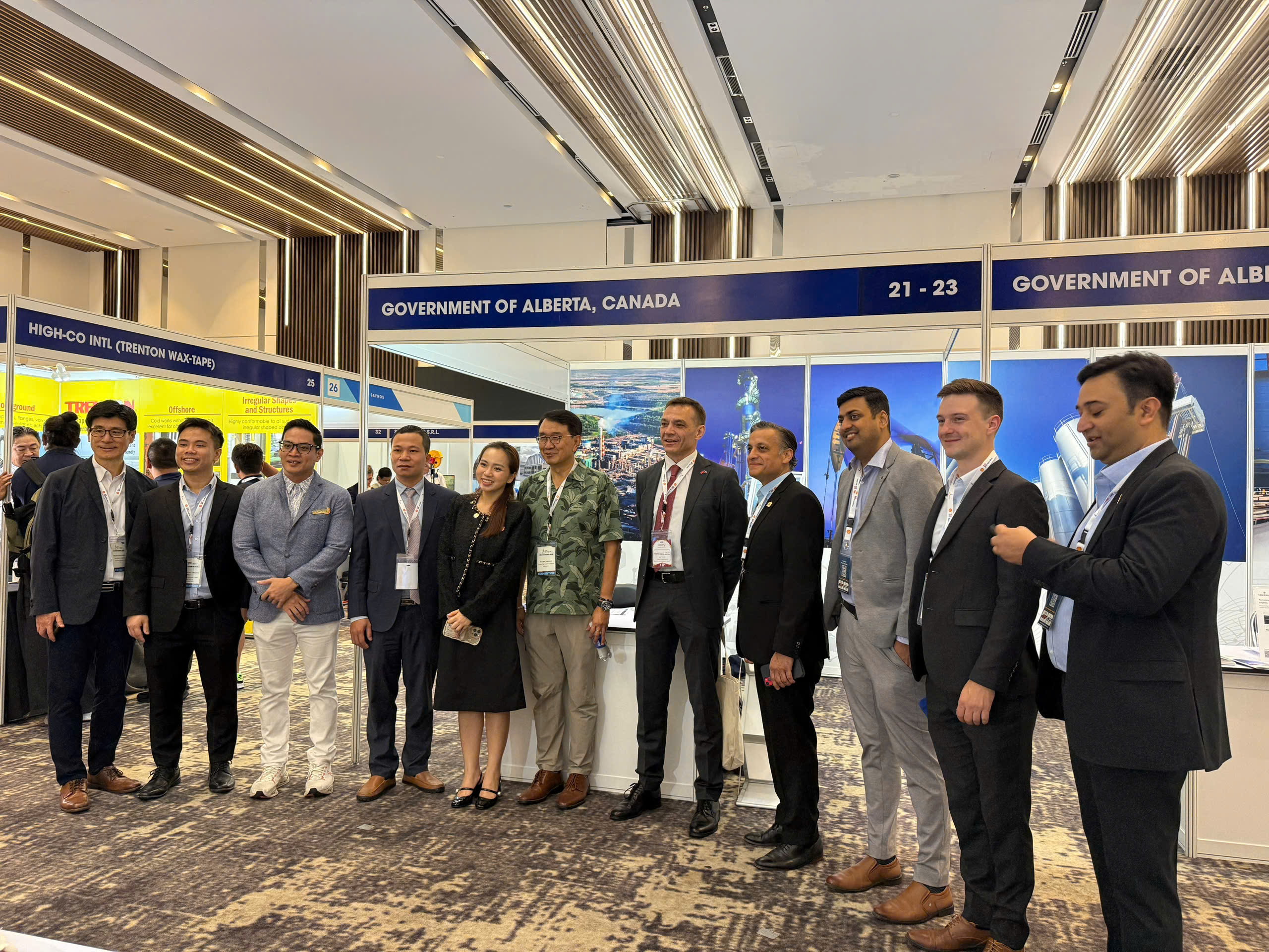 Triển l&atilde;m m&aacute;y m&oacute;c, thiết bị v&agrave; phụ liệu c&ocirc;ng nghiệp 2025: điểm hẹn doanh nghiệp dầu kh&iacute; quốc tế - Ảnh 5.